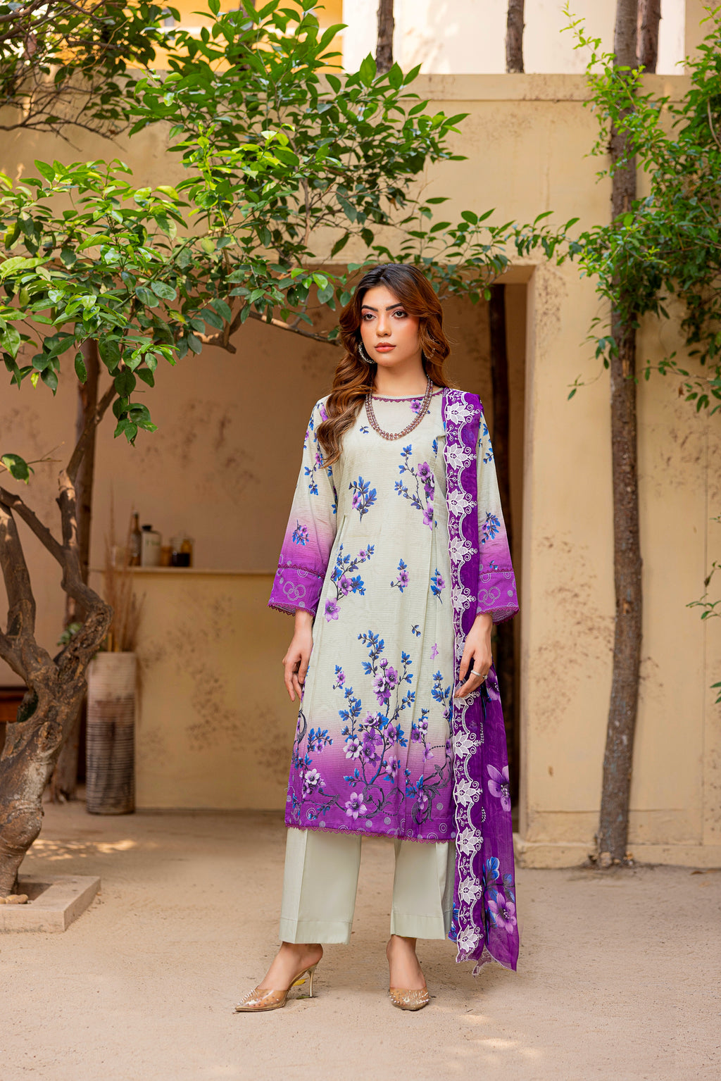 3 PIECE - EMBROIDERED UNSTITCHED LAWN SUIT