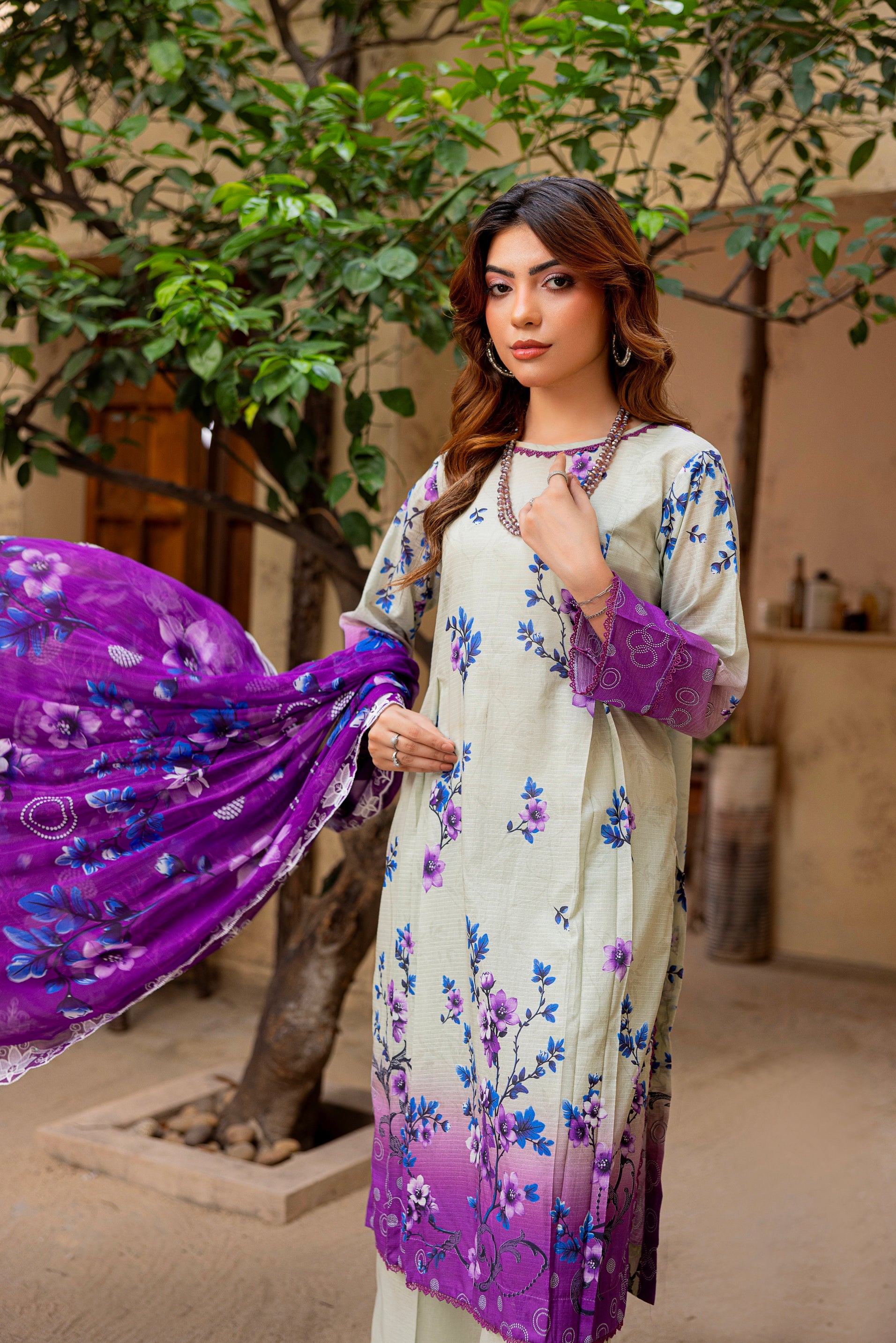 3 PIECE - EMBROIDERED UNSTITCHED LAWN SUIT