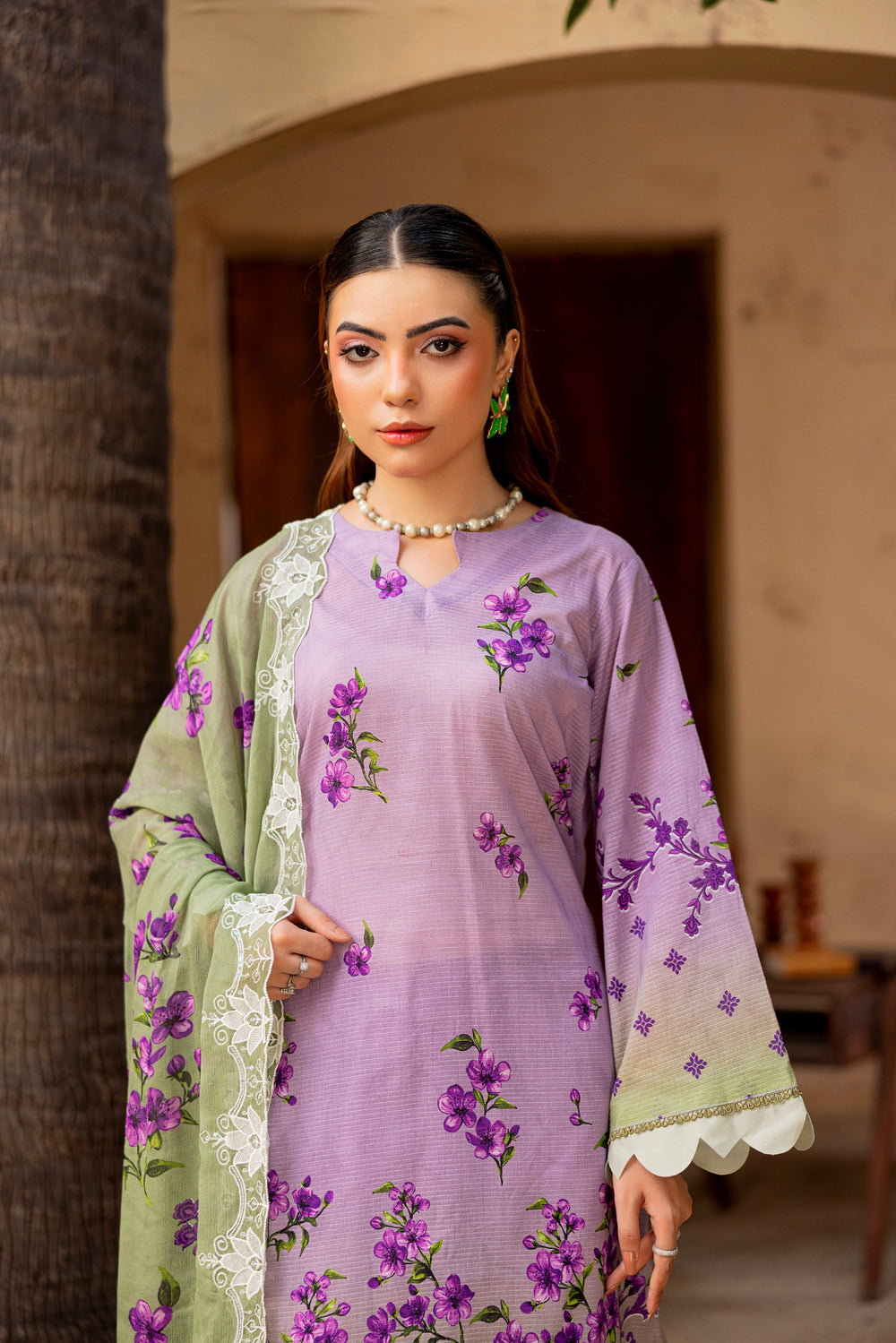 3 PIECE - EMBROIDERED UNSTITCHED LAWN SUIT