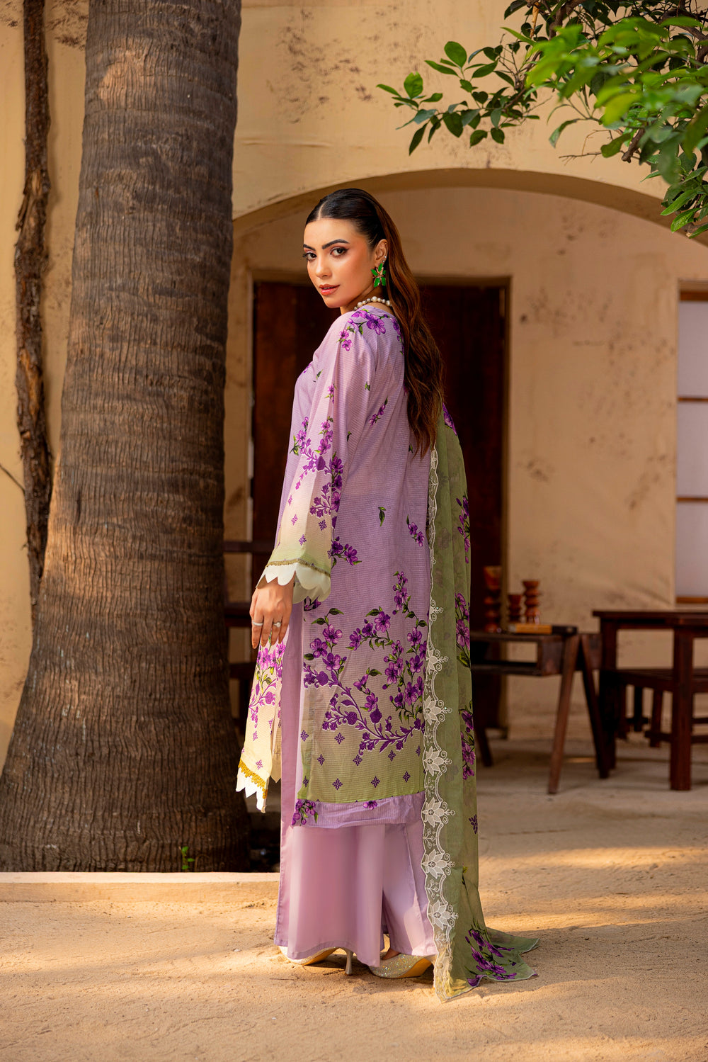 3 PIECE - EMBROIDERED UNSTITCHED LAWN SUIT
