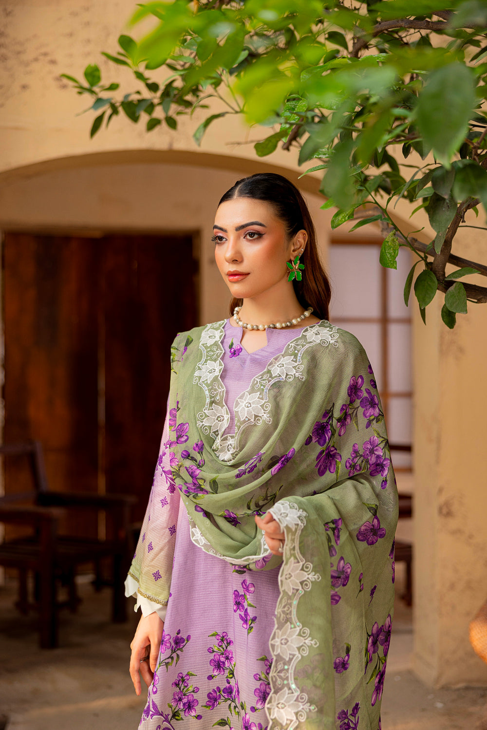 3 PIECE - EMBROIDERED UNSTITCHED LAWN SUIT