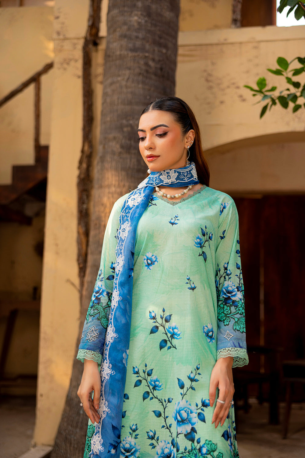 3 PIECE - EMBROIDERED UNSTITCHED LAWN SUIT