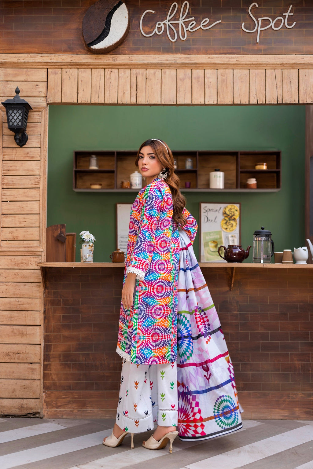 Platinum Print Lawn D-3 BIN NAEEM