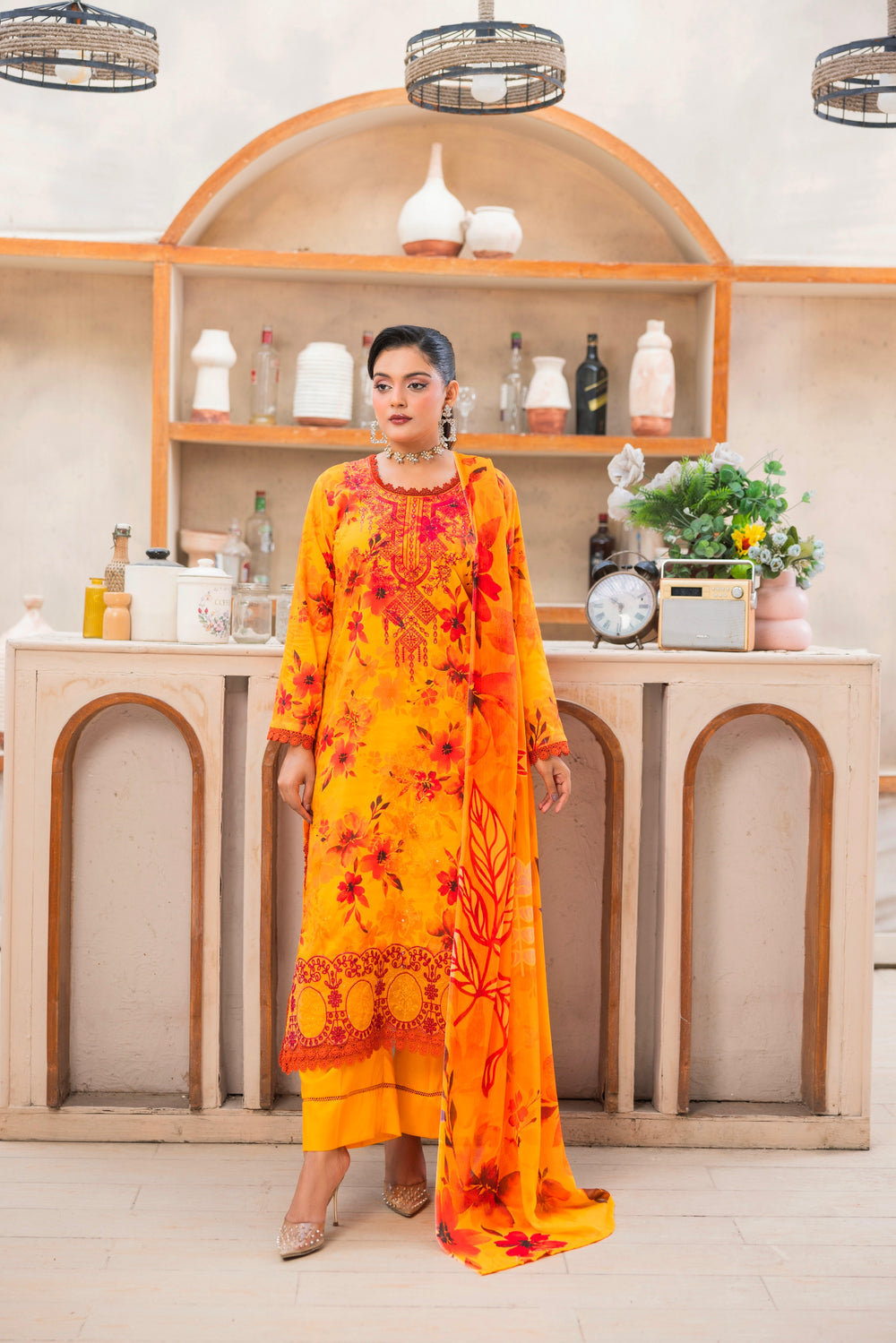 3 PIECE - UNSTITCHED EMBROIDERED LAWN SUIT