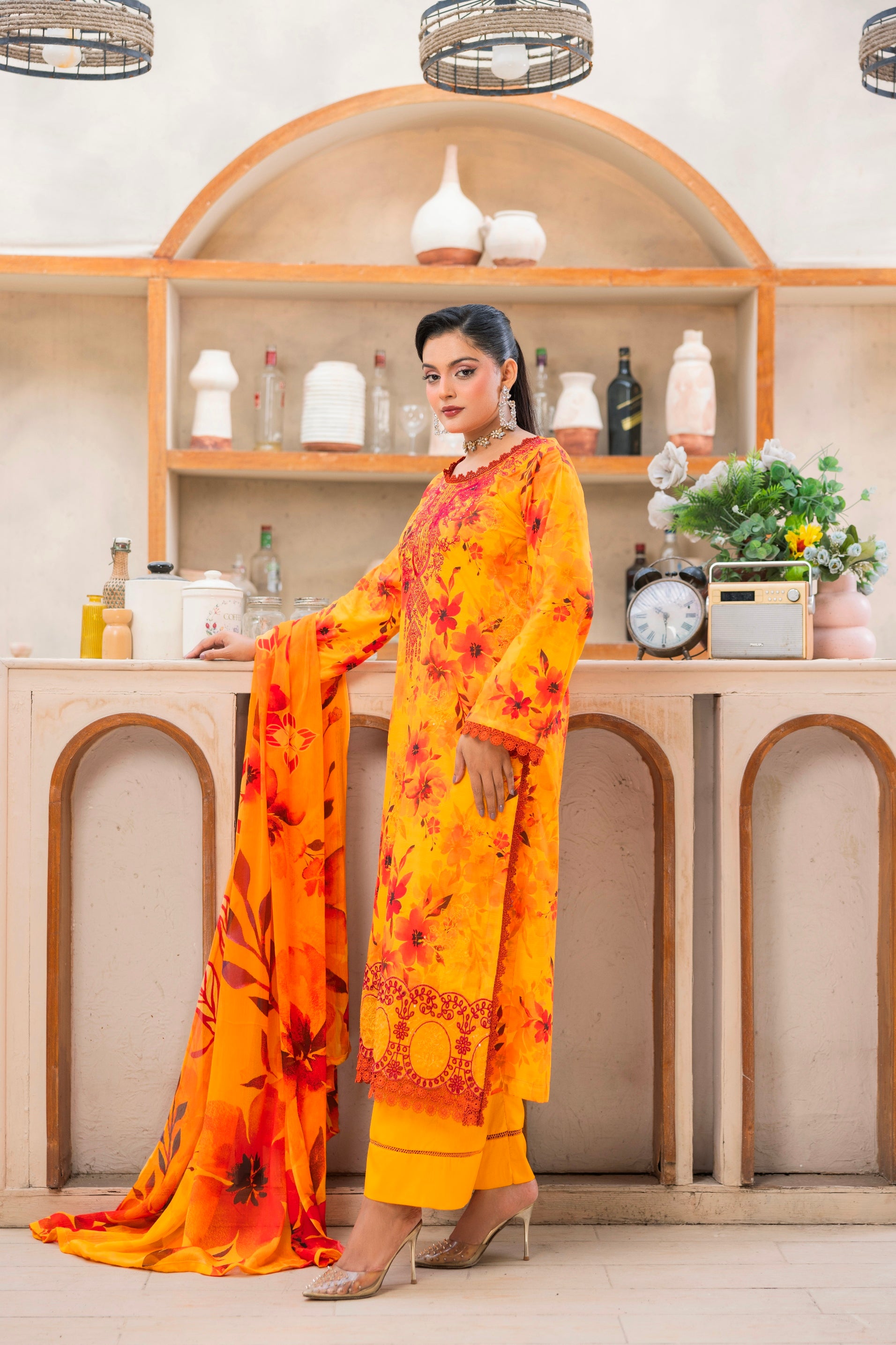 3 PIECE - UNSTITCHED EMBROIDERED LAWN SUIT