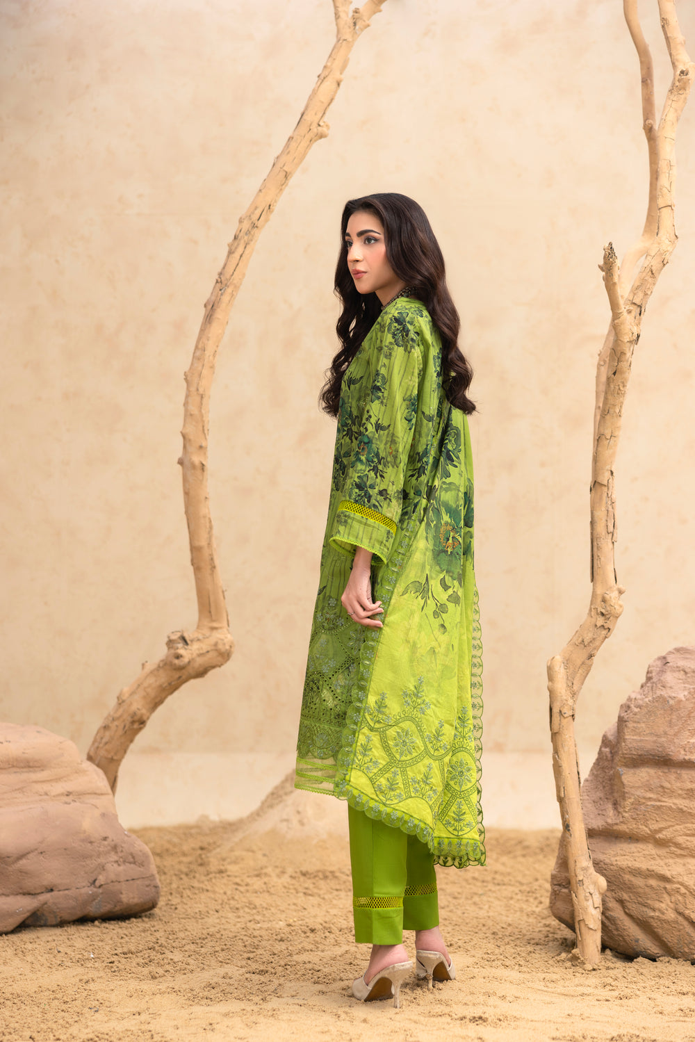 BIN NAEEM Royal Embroidery Vol-02 | 3 Piece Unstitched Cambric Suit