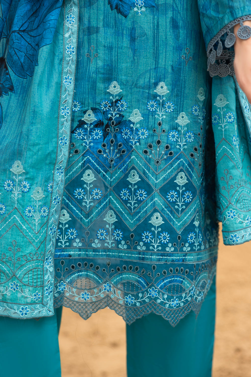 BIN NAEEM Royal Embroidery Vol-02 | 3 Piece Unstitched Cambric Suit