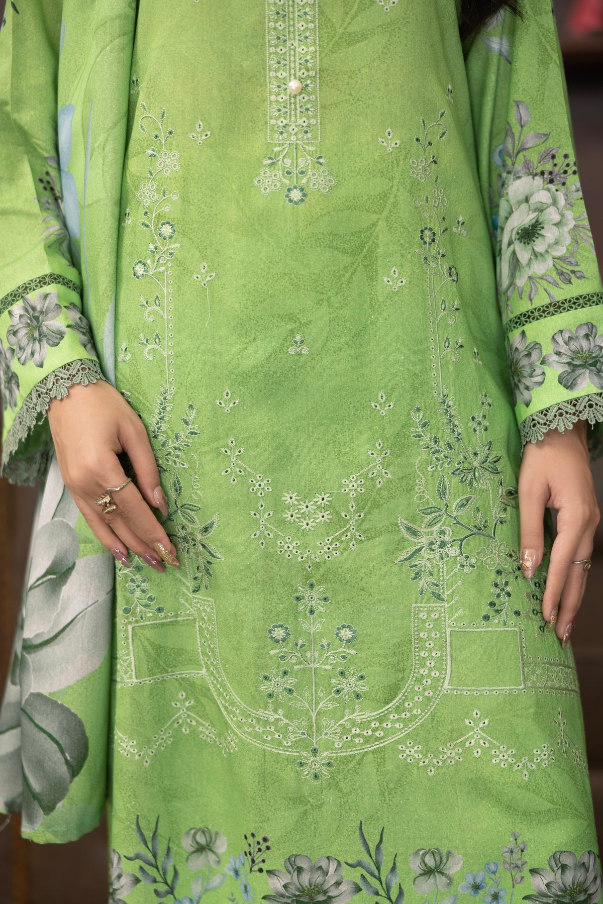 AZURA Karandi Embroidery Vol-05 | 3 Piece Unstitched Karandi Suit