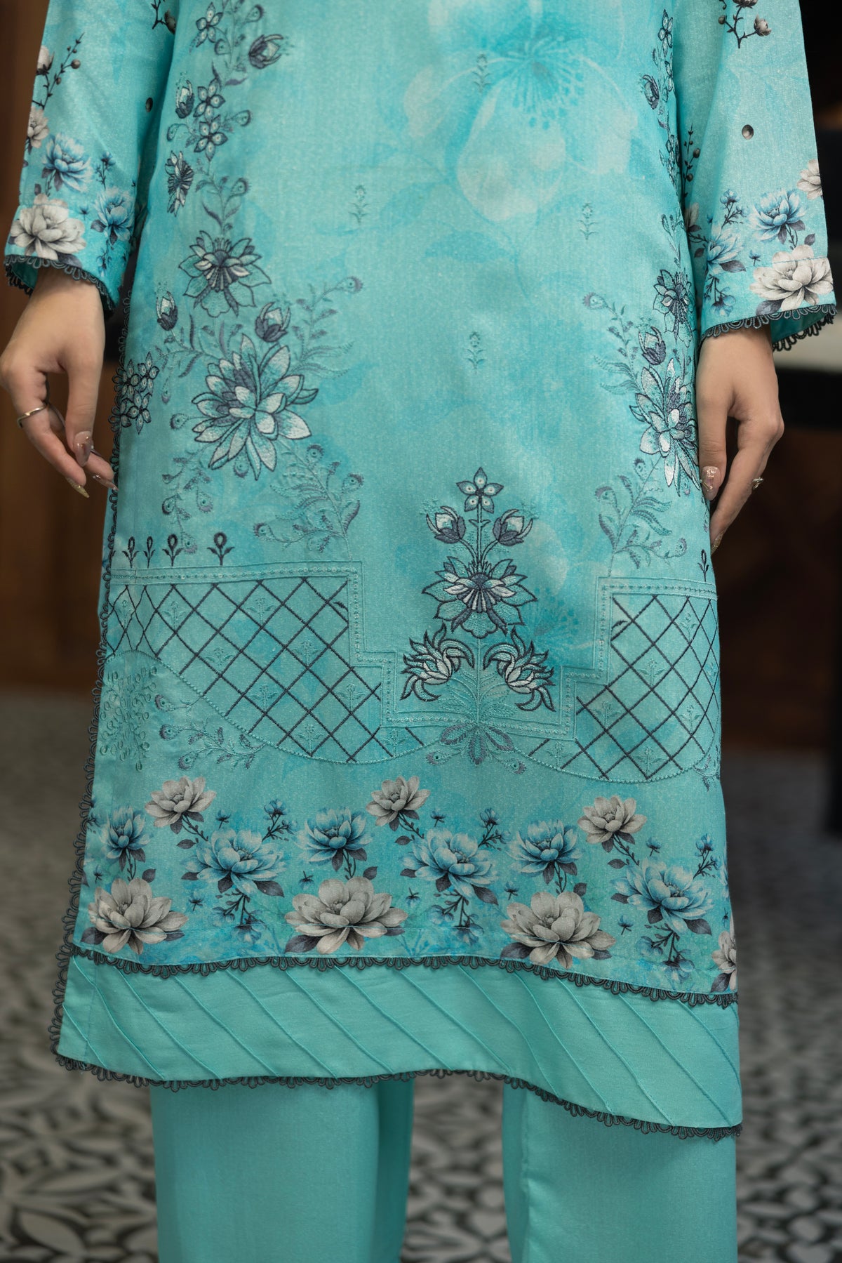 AZURA Karandi Embroidery Vol-05 | 3 Piece Unstitched Karandi Suit