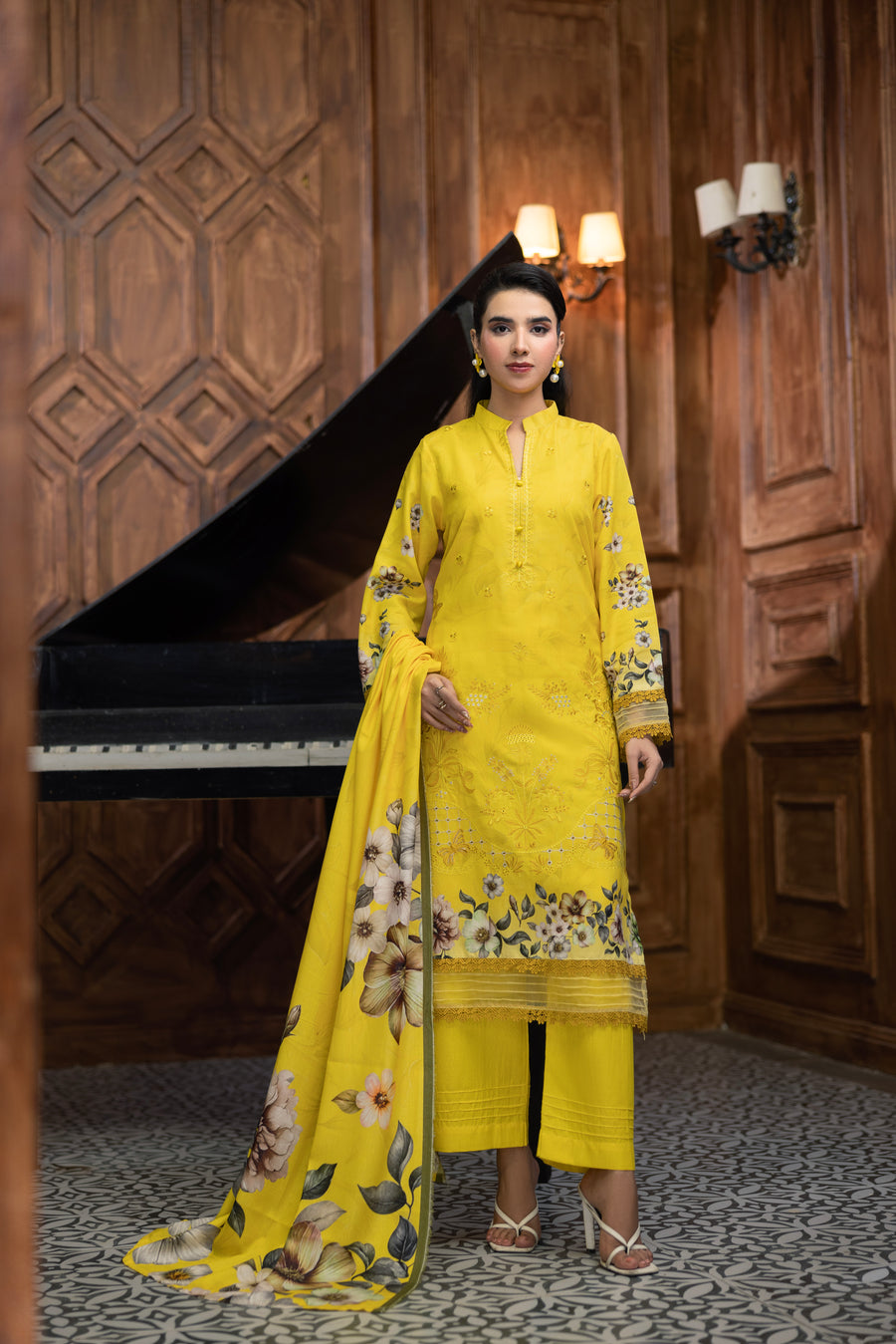 AZURA Karandi Embroidery Vol-05 | 3 Piece Unstitched Karandi Suit