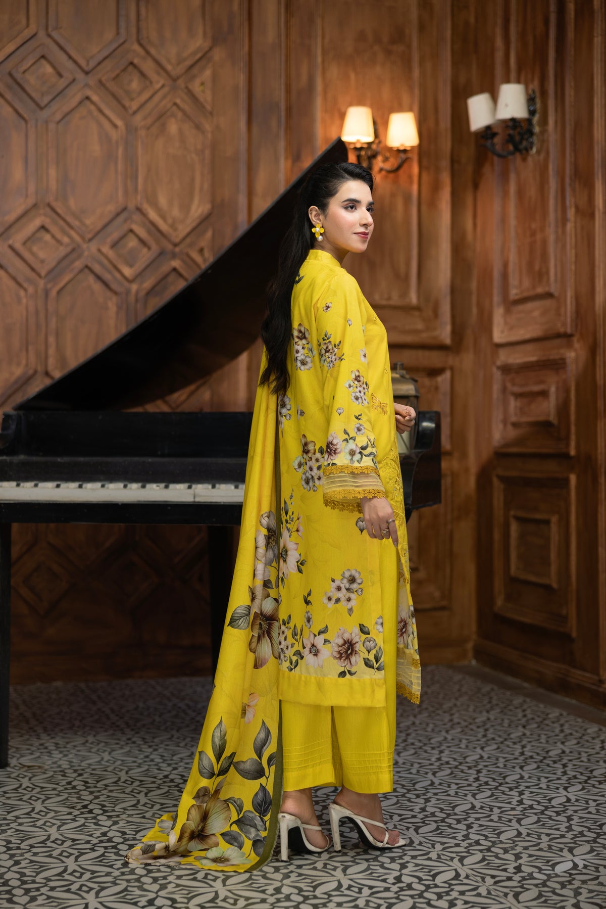 AZURA Karandi Embroidery Vol-05 | 3 Piece Unstitched Karandi Suit