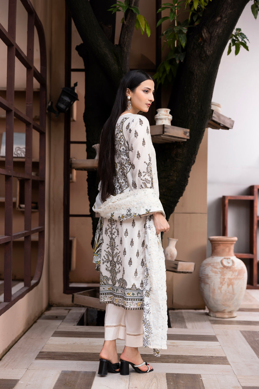 BIN NAEEM Royal Embroidery Vol-03 | 3 Piece Unstitched Cambric Suit