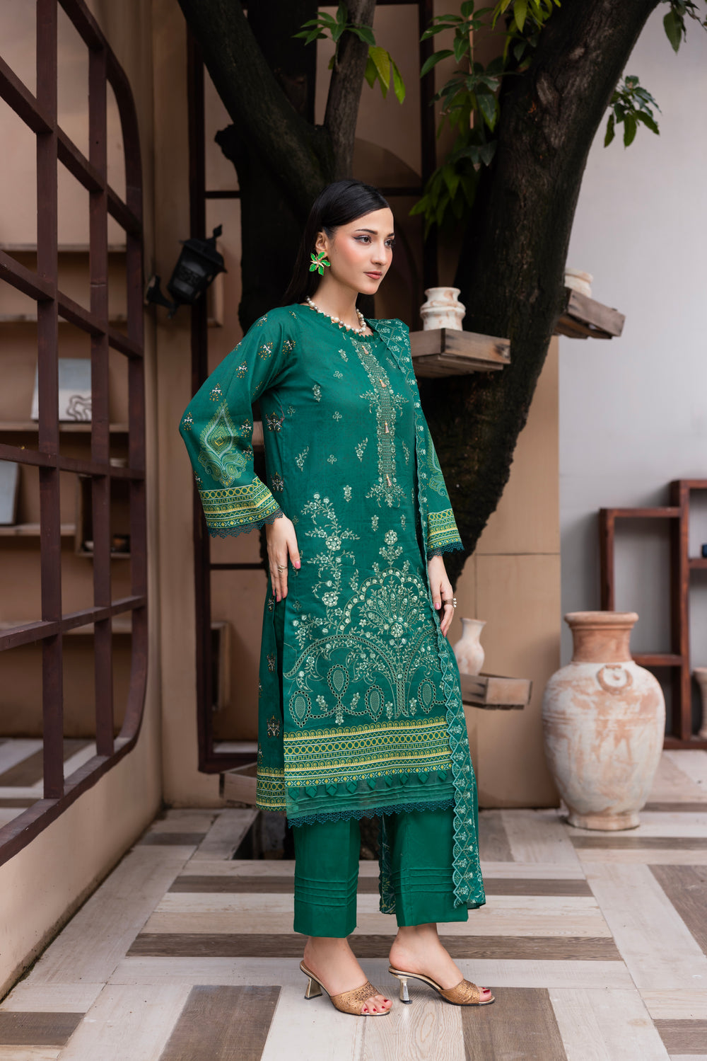 BIN NAEEM Royal Embroidery Vol-03 | 3 Piece Unstitched Cambric Suit