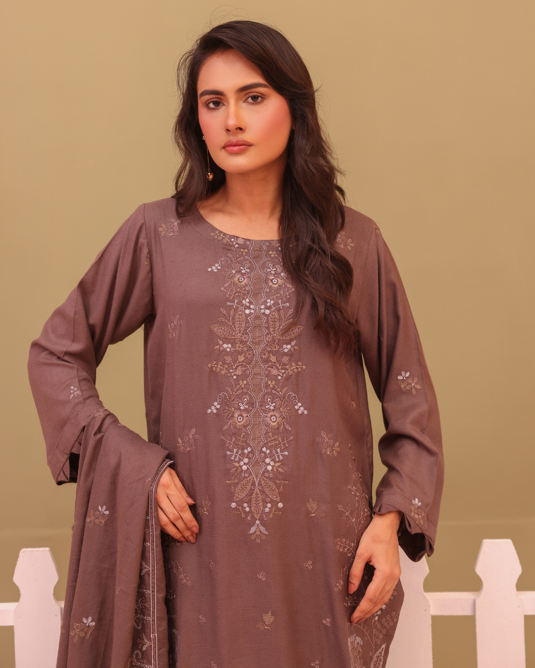 SHEEN LUXE 3PC EMBROIDERED WITH READY TO WEAR DUPATTA
