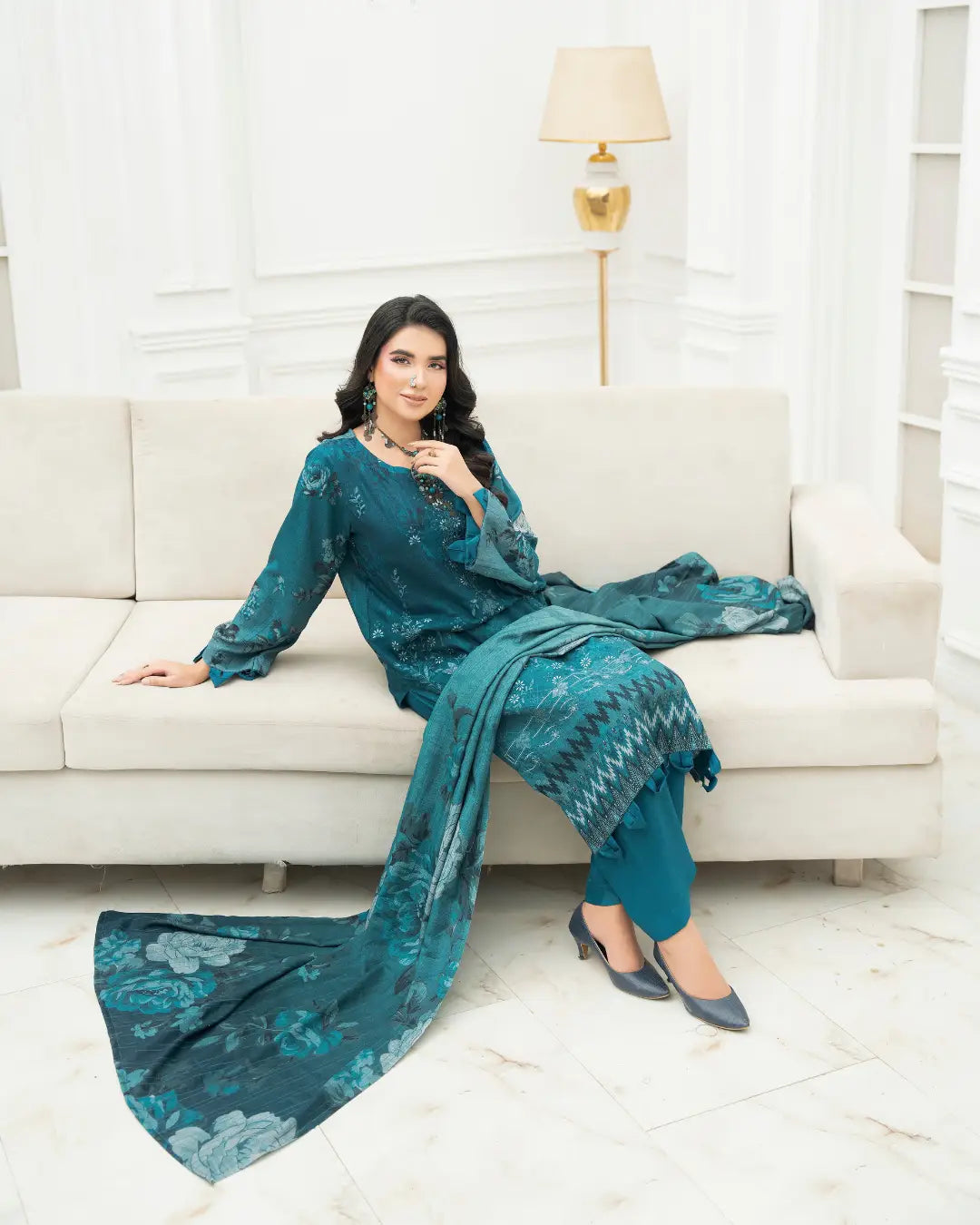 VELVET CHAMKI DHANAK EMBROIDED 3-PIECE