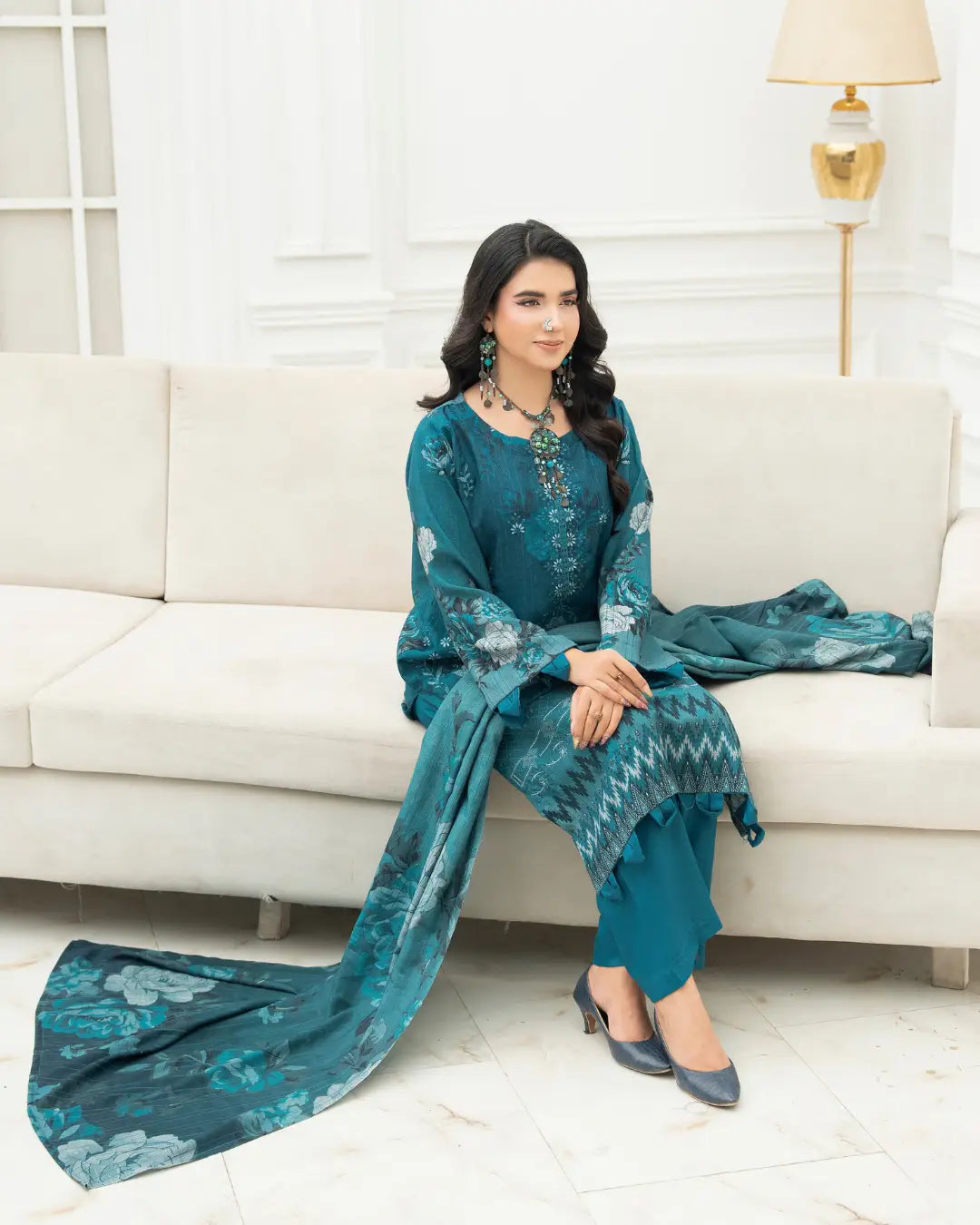 VELVET CHAMKI DHANAK EMBROIDED 3-PIECE