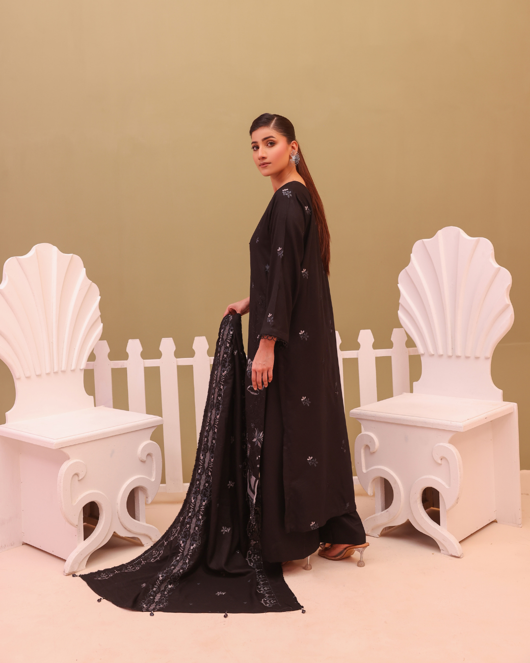 SHEEN LUXE 3PC EMBROIDERED WITH READY TO WEAR DUPATTA