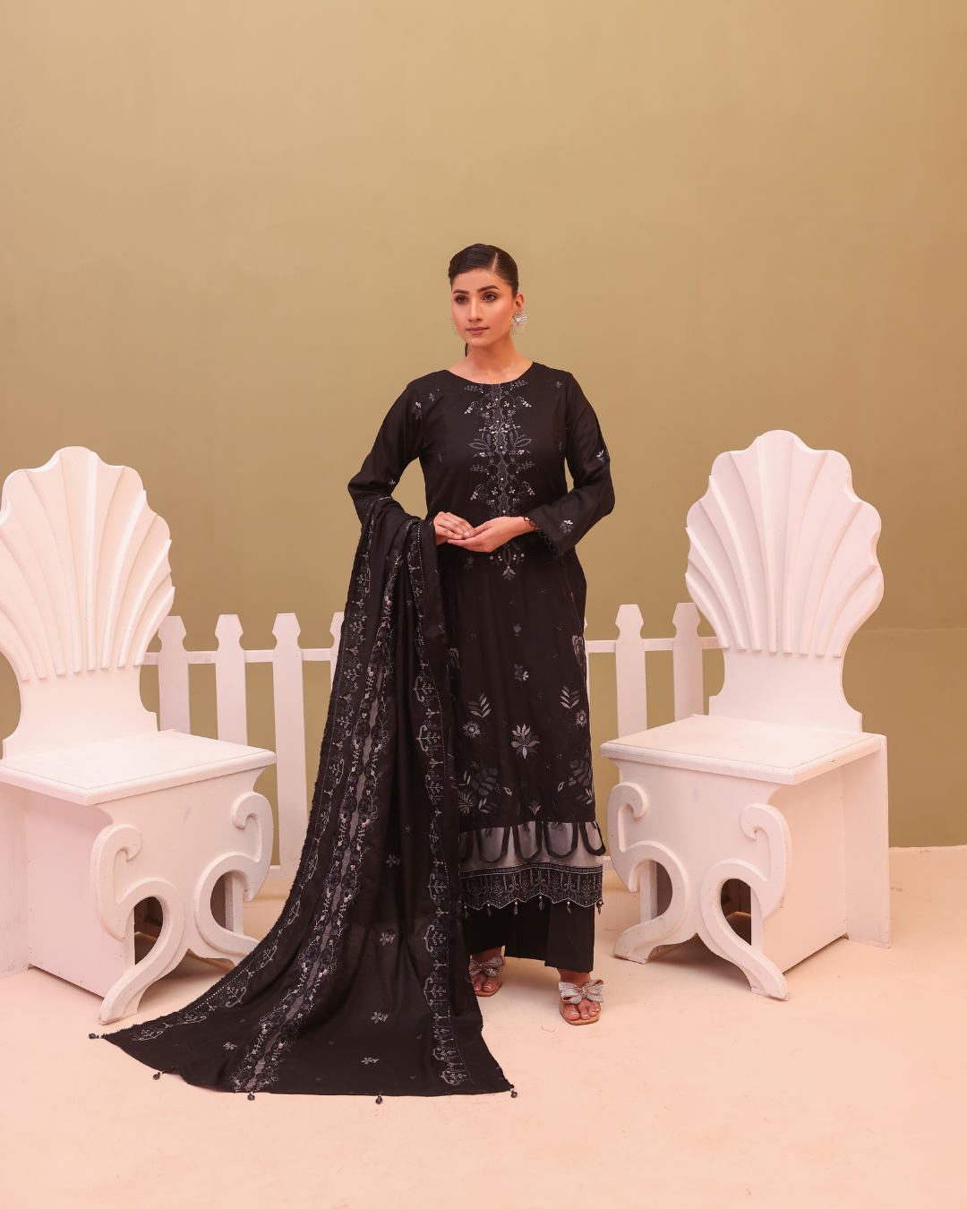 SHEEN LUXE 3PC EMBROIDERED WITH READY TO WEAR DUPATTA