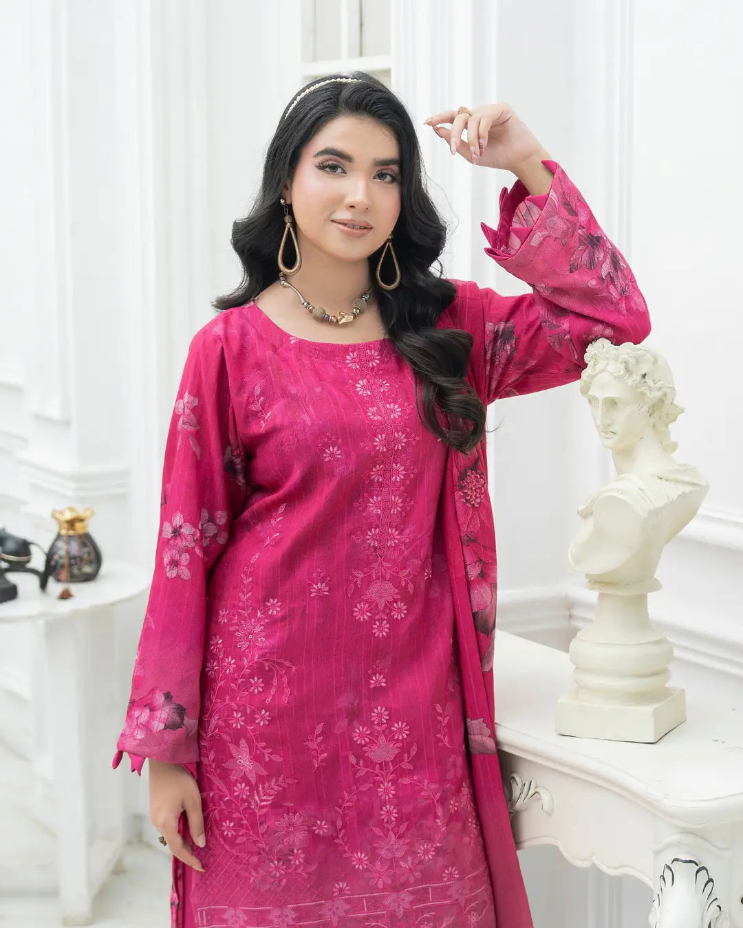 VELVET CHAMKI DHANAK EMBROIDED 3-PIECE
