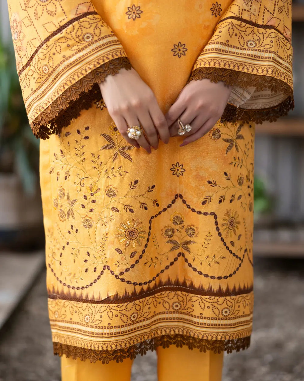 Azura Karandi 3-Piece