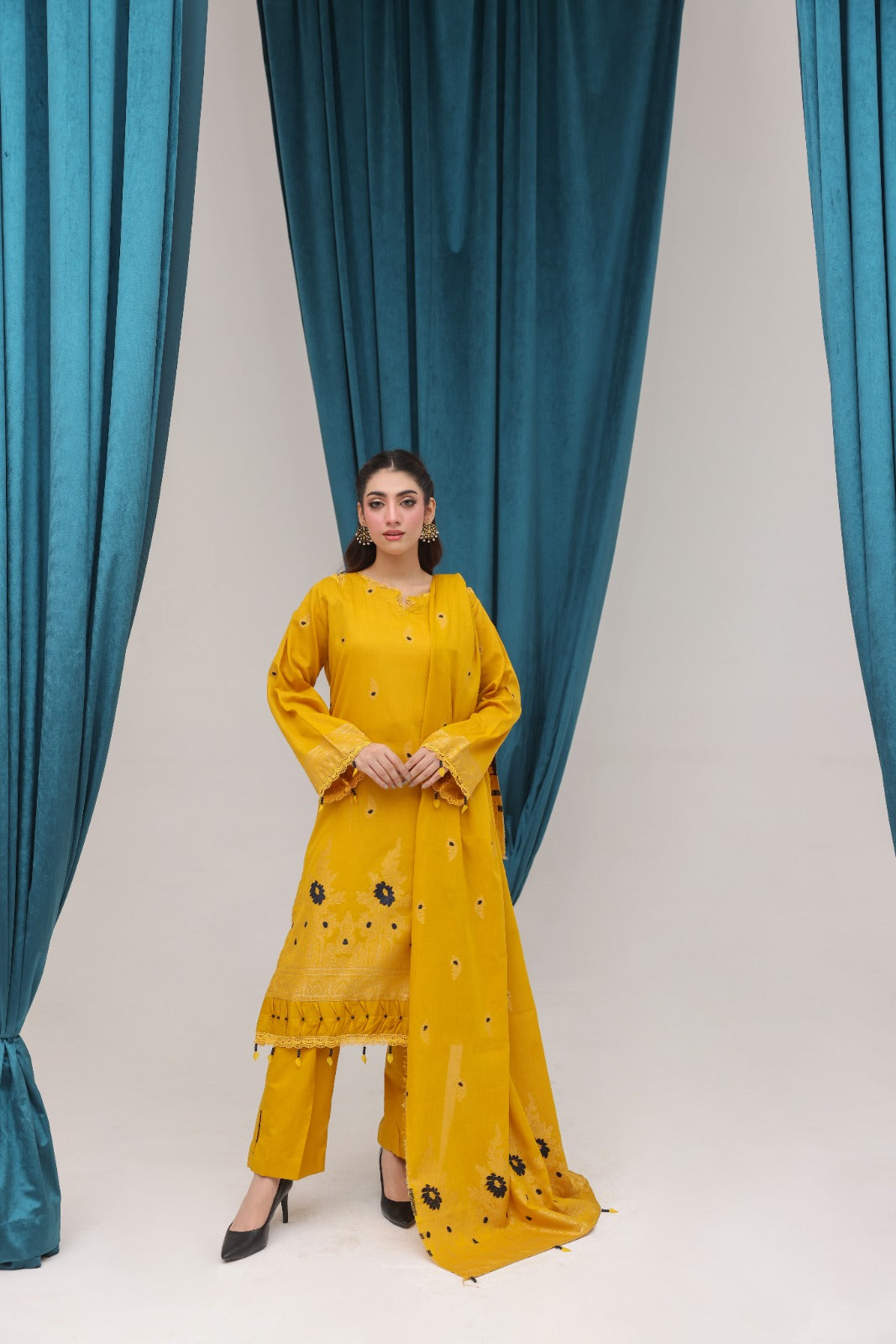 3 PIECE - JACQUARD LAWN SUIT