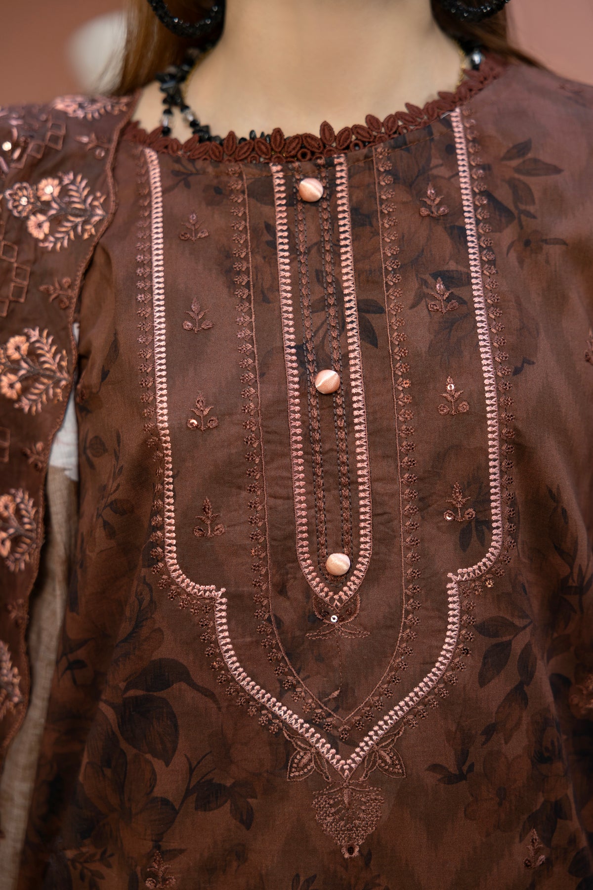 BIN NAEEM Royal Embroidery Vol-04 | 3 Piece Unstitched Cambric Suit