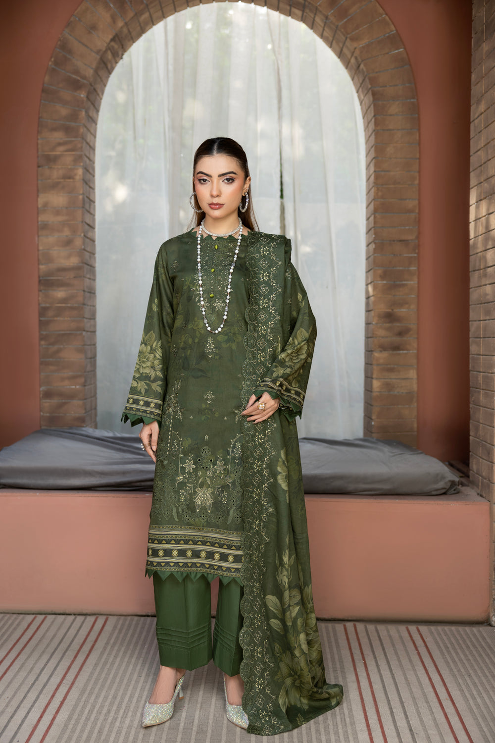 BIN NAEEM Royal Embroidery Vol-04 | 3 Piece Unstitched Cambric Suit