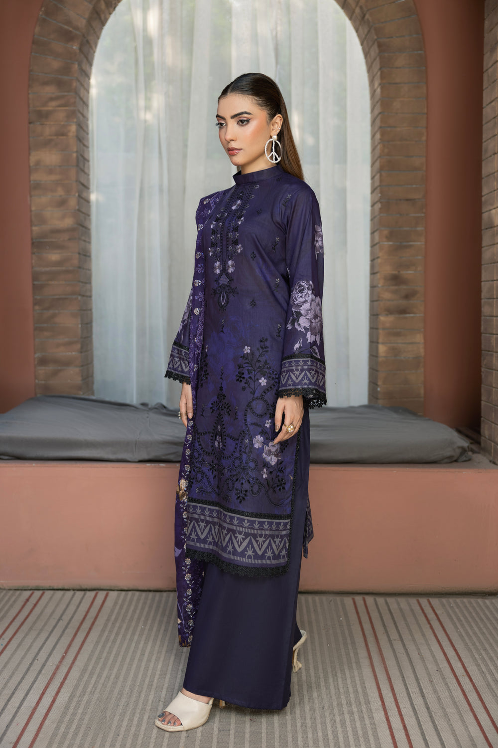 BIN NAEEM Royal Embroidery Vol-04 | 3 Piece Unstitched Cambric Suit
