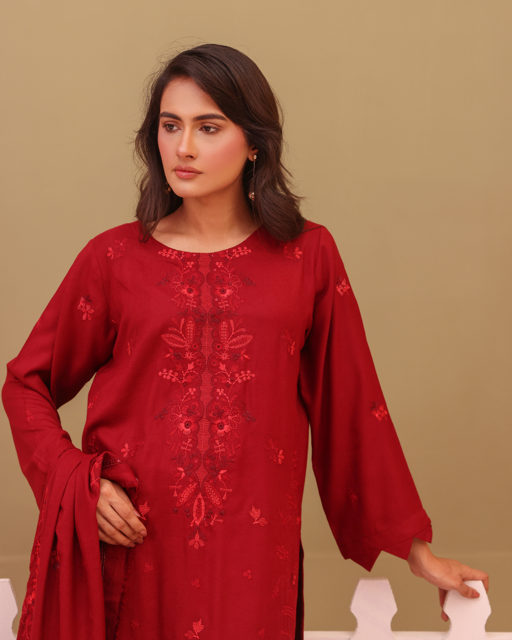 SHEEN LUXE 3PC EMBROIDERED WITH READY TO WEAR DUPATTA