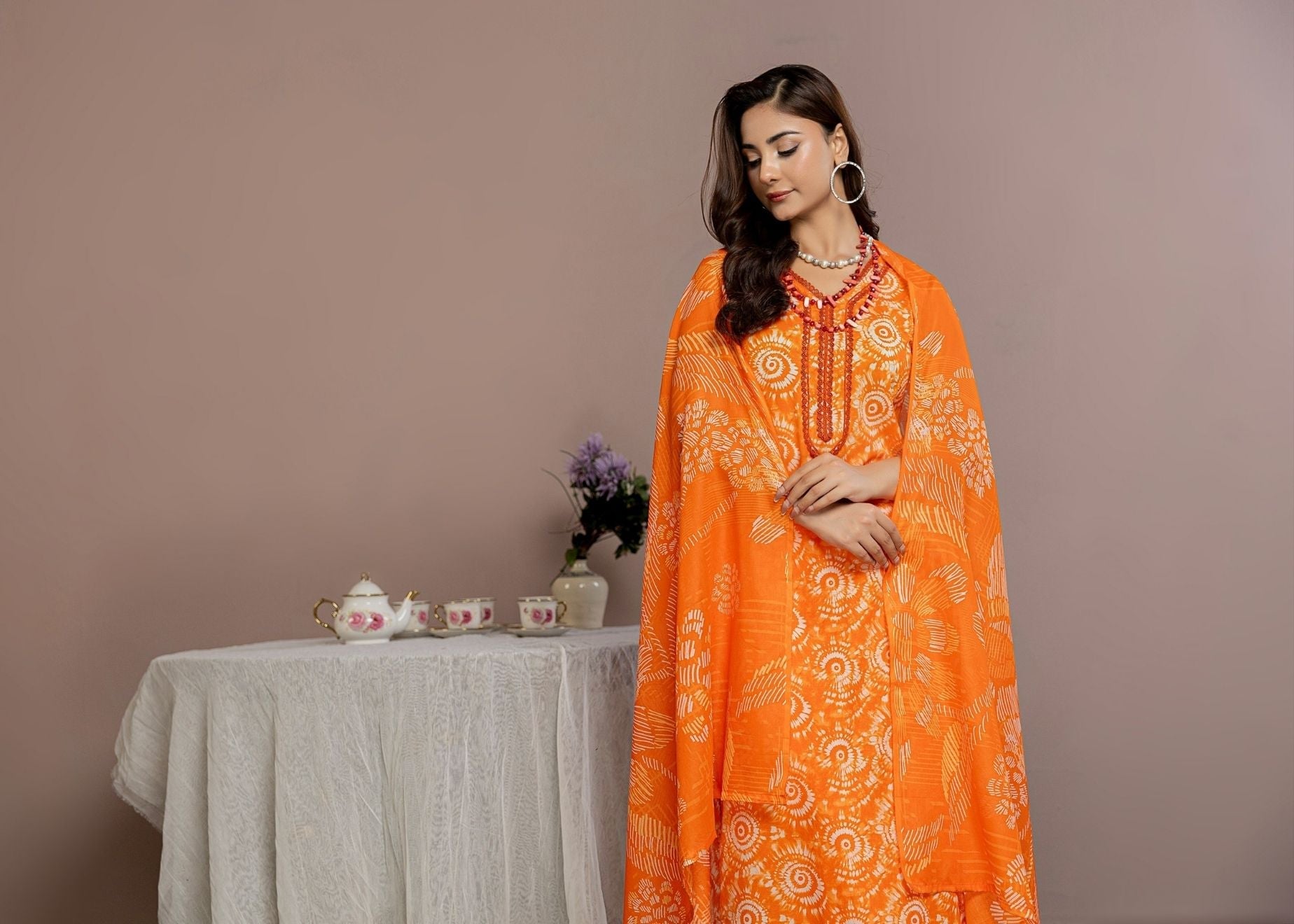 Platinum Print Lawn D-10 BIN NAEEM