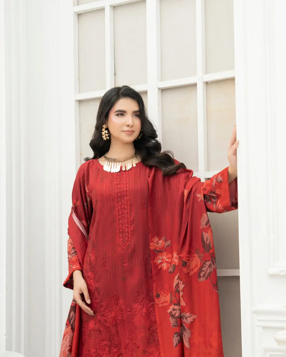 VELVET CHAMKI DHANAK EMBROIDED 3-PIECE