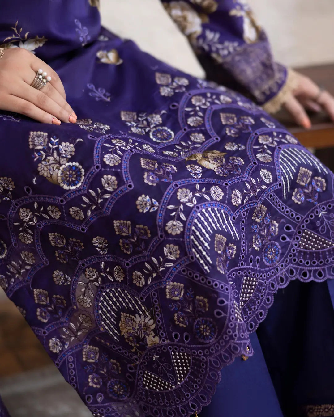 Bin Naeem Royal Cambric 3-Piece