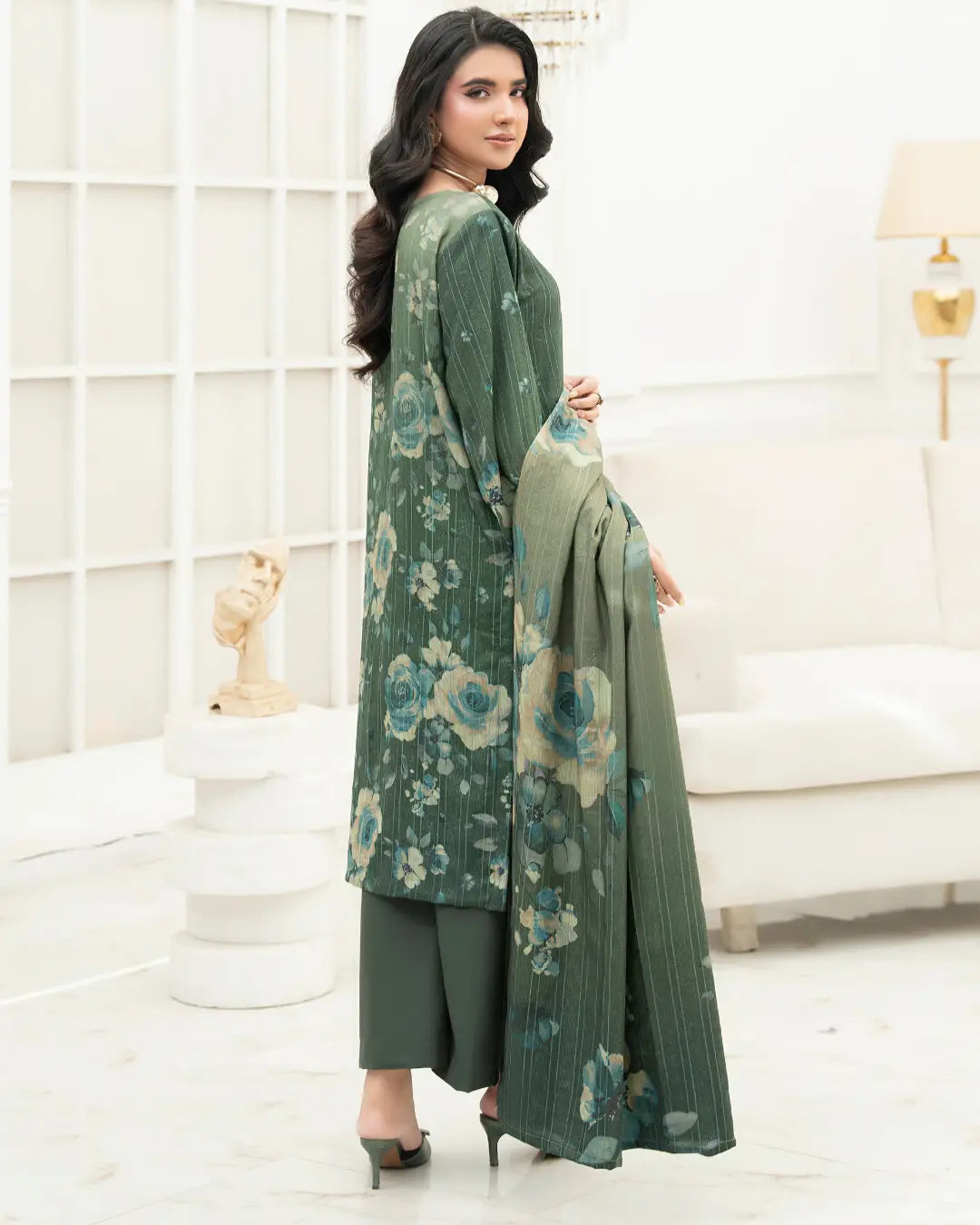 VELVET CHAMKI DHANAK EMBROIDED 3-PIECE