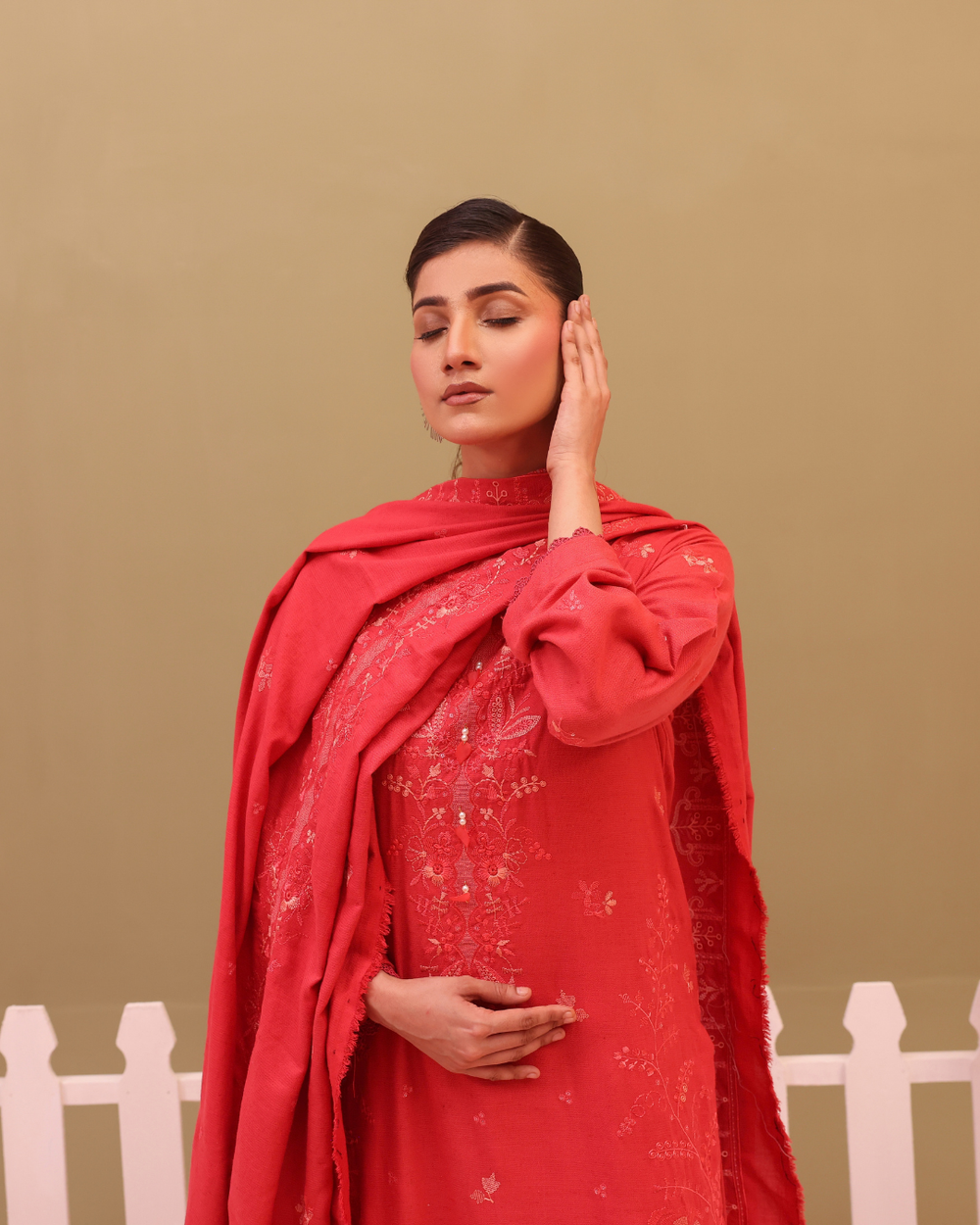 SHEEN LUXE 3PC EMBROIDERED WITH READY TO WEAR DUPATTA