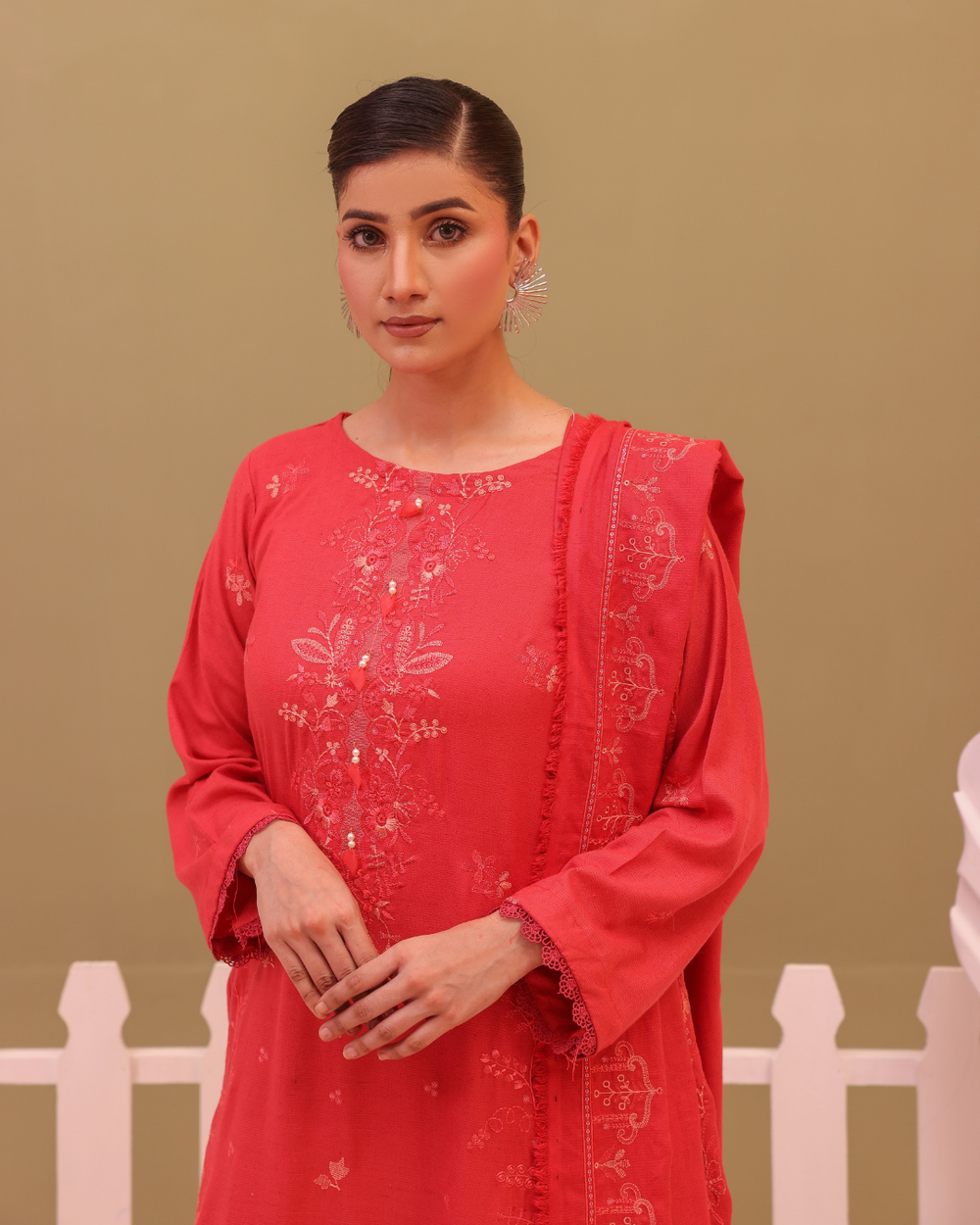 SHEEN LUXE 3PC EMBROIDERED WITH READY TO WEAR DUPATTA