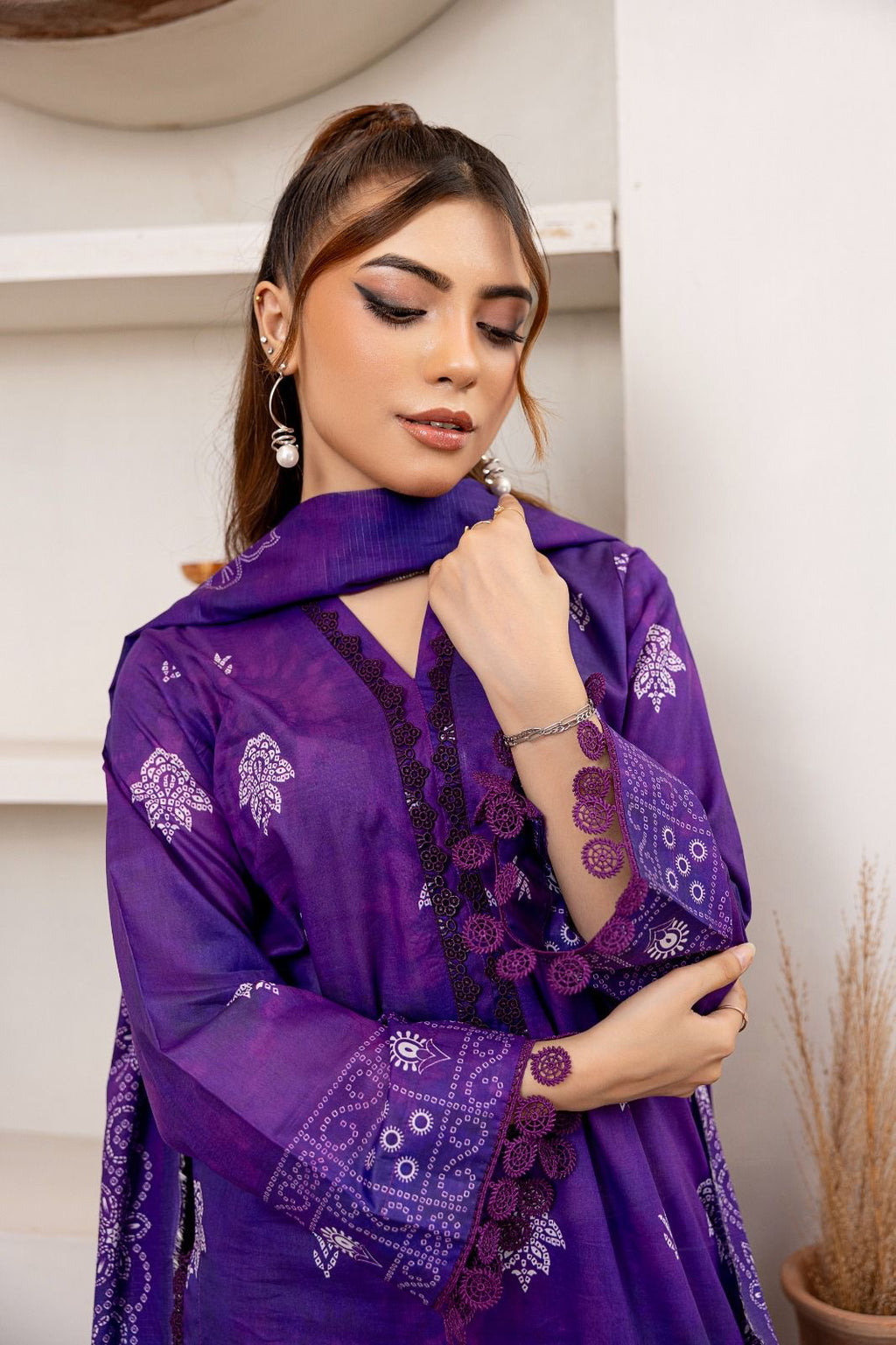 3 PIECE - EMBROIDERED LAWN SUIT