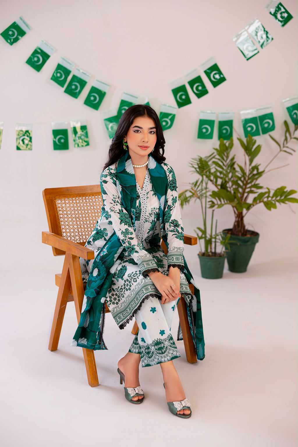 3 PIECE - PRINT LAWN SUIT