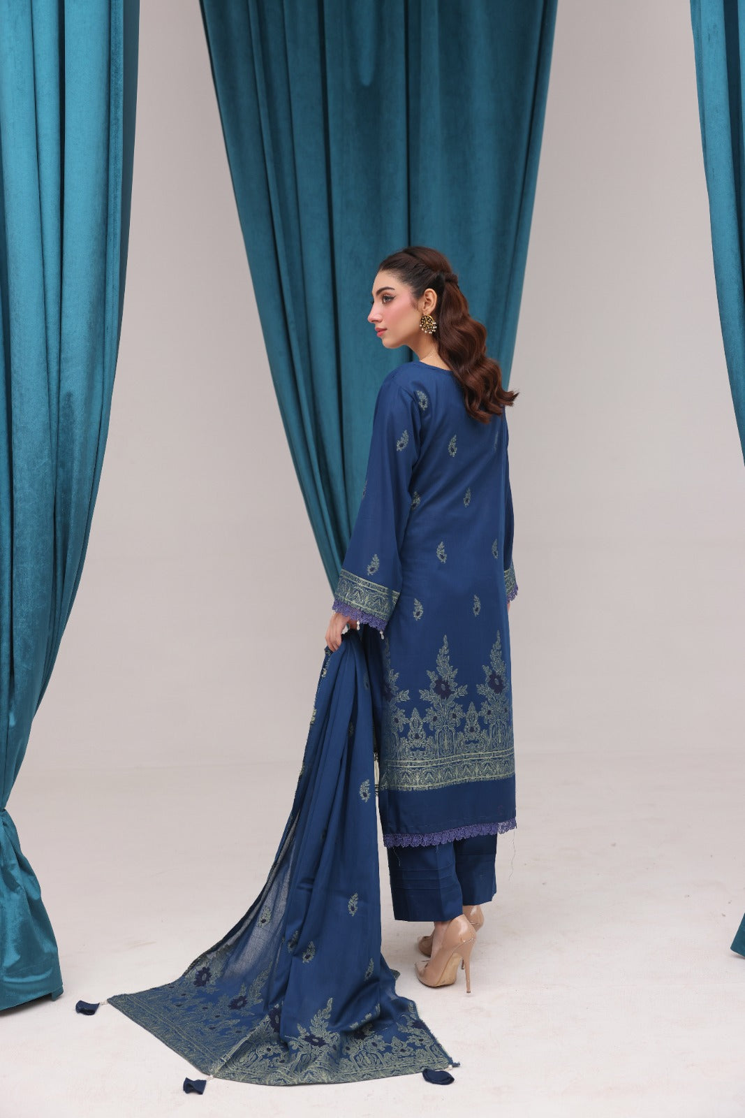 3 PIECE - JACQUARD LAWN SUIT