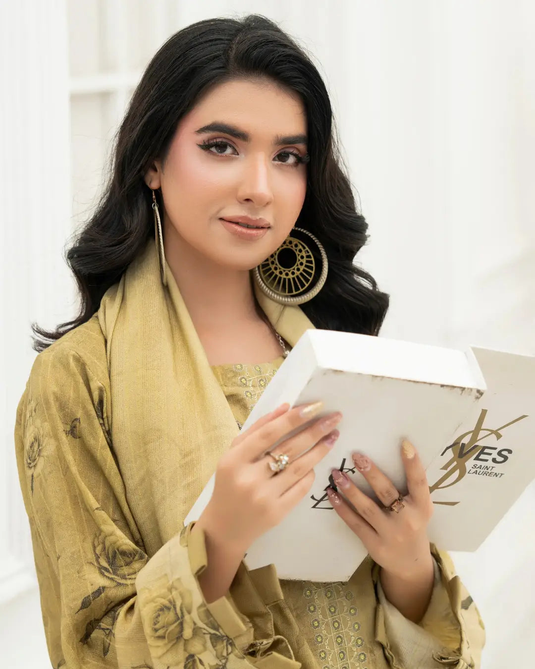 VELVET CHAMKI DHANAK EMBROIDED 3-PIECE