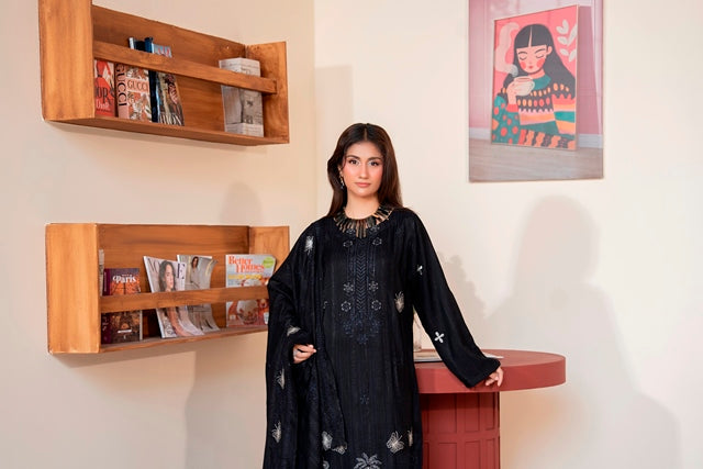 SHEEN LUXE 3PC EMBROIDERED WITH READY TO WEAR DUPATTA