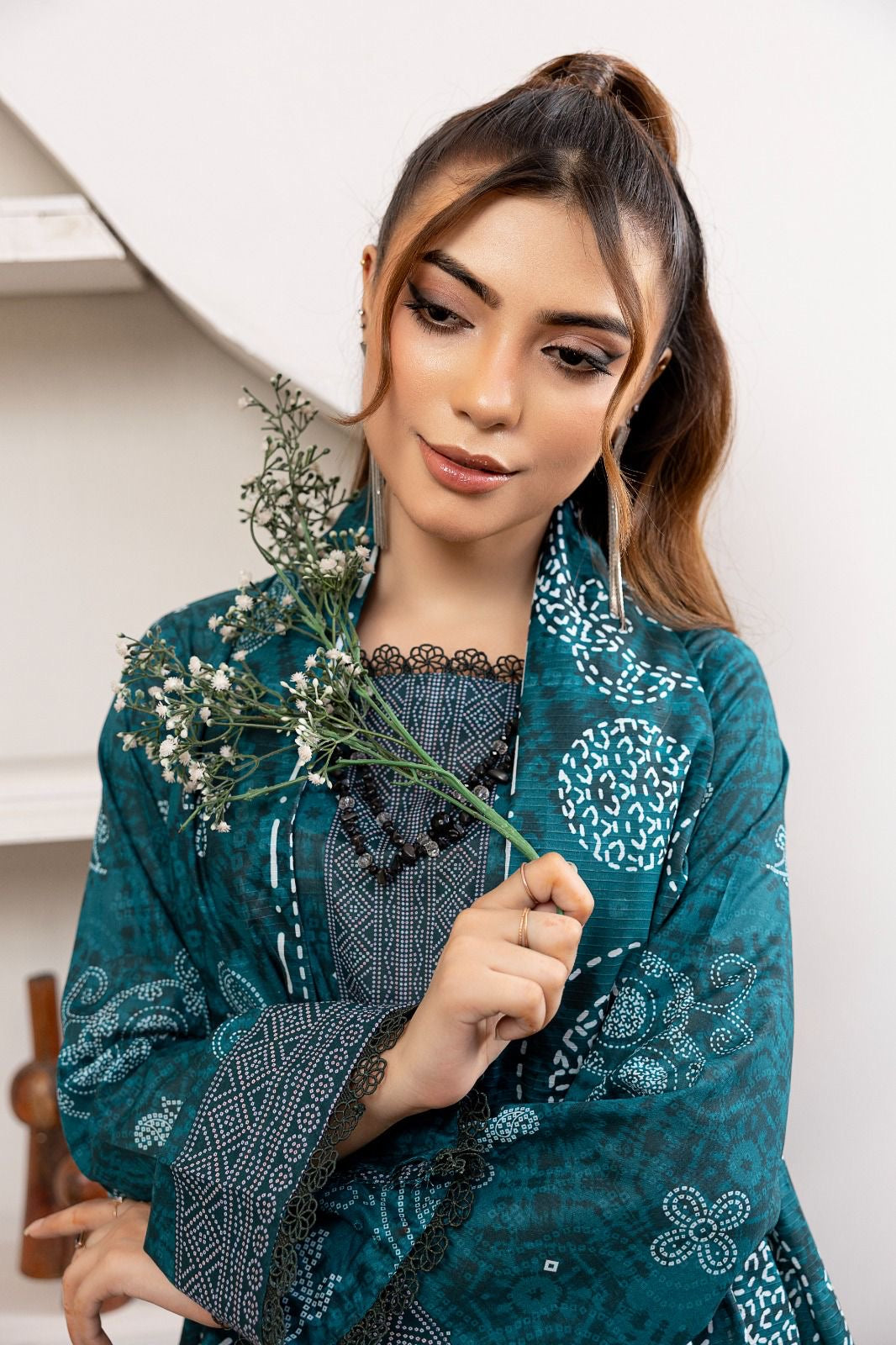 3 PIECE - EMBROIDERED LAWN SUIT