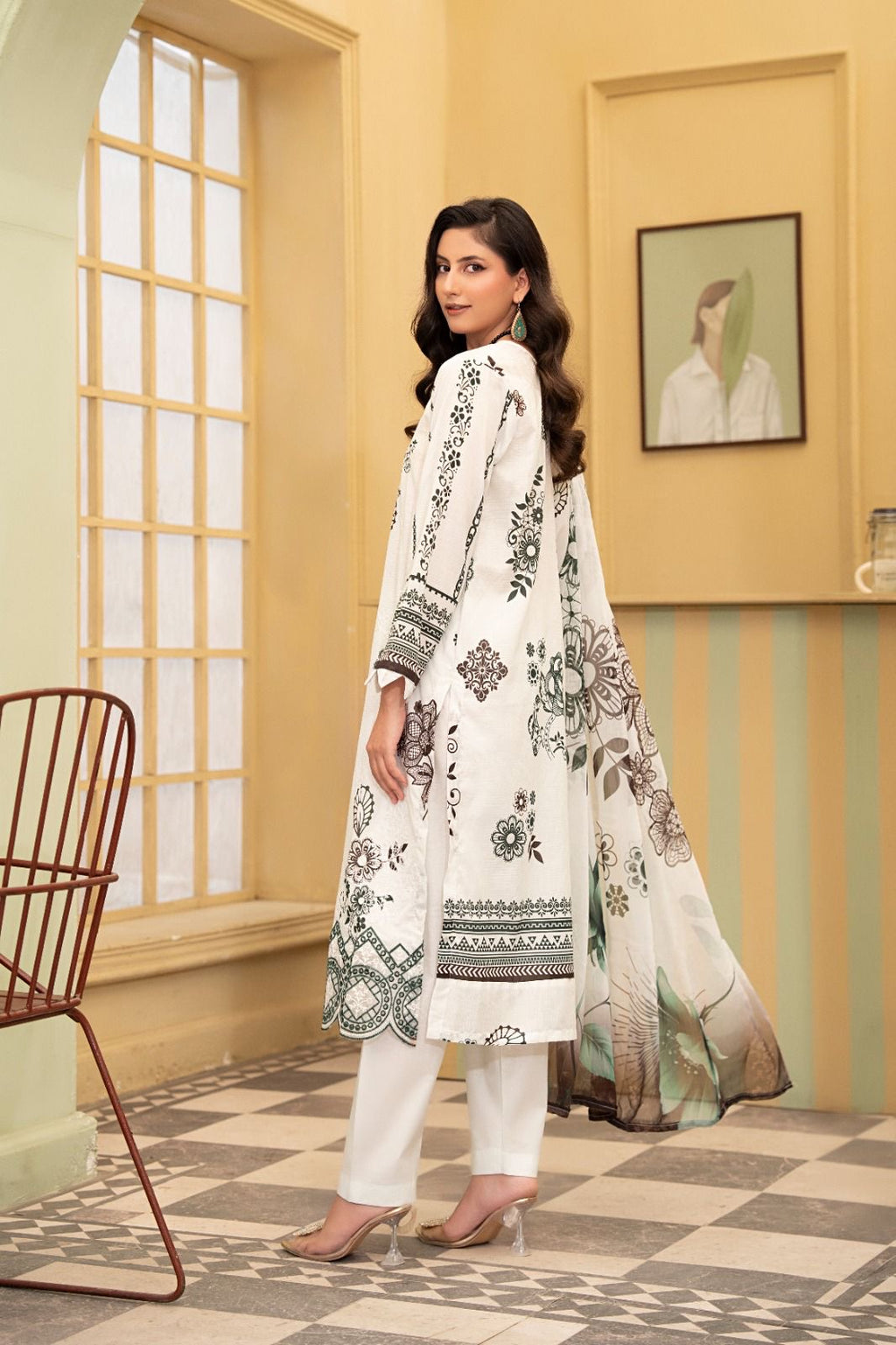 3 PIECE - EMBROIDERED LAWN SUIT
