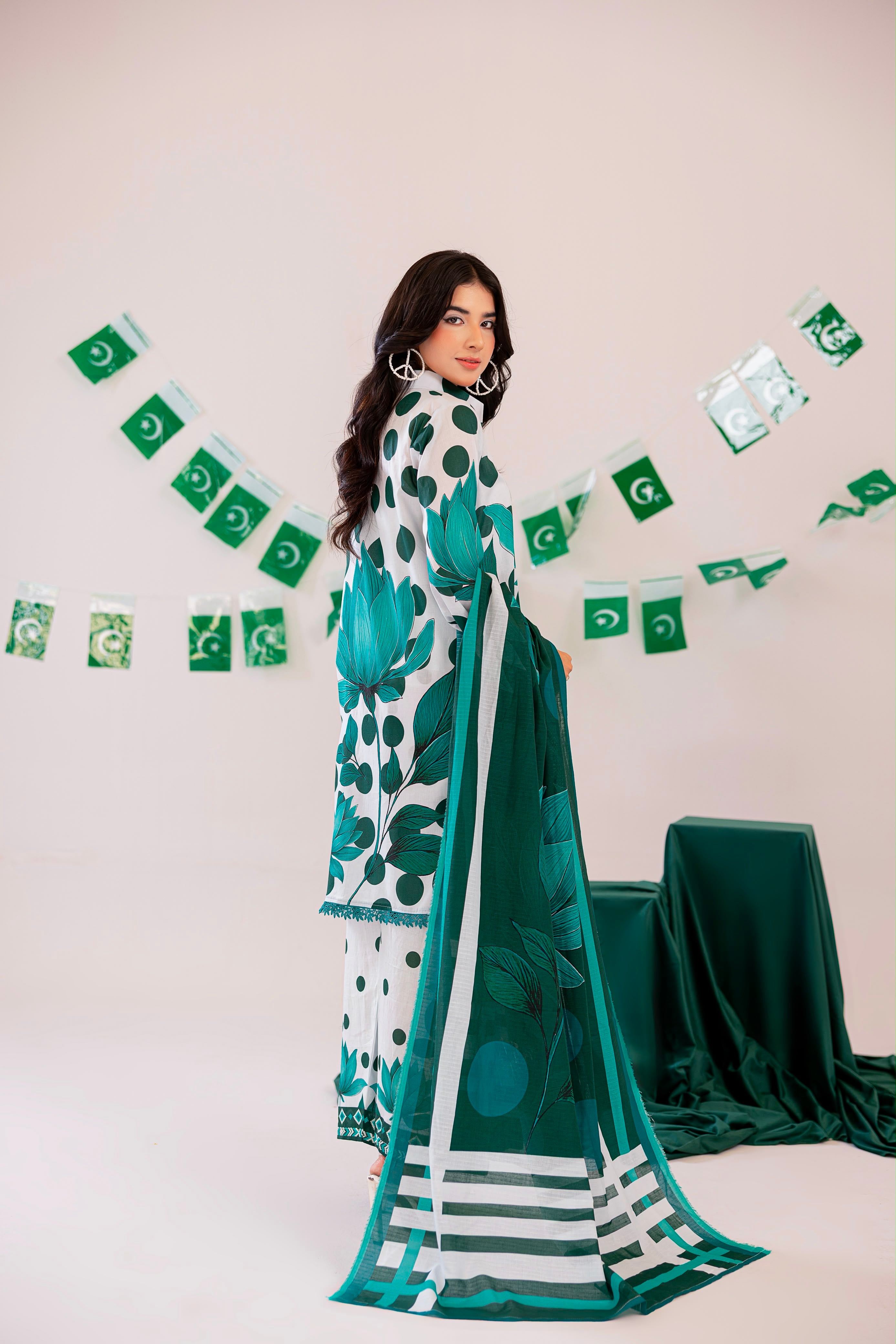 3 PIECE - PRINT LAWN SUIT
