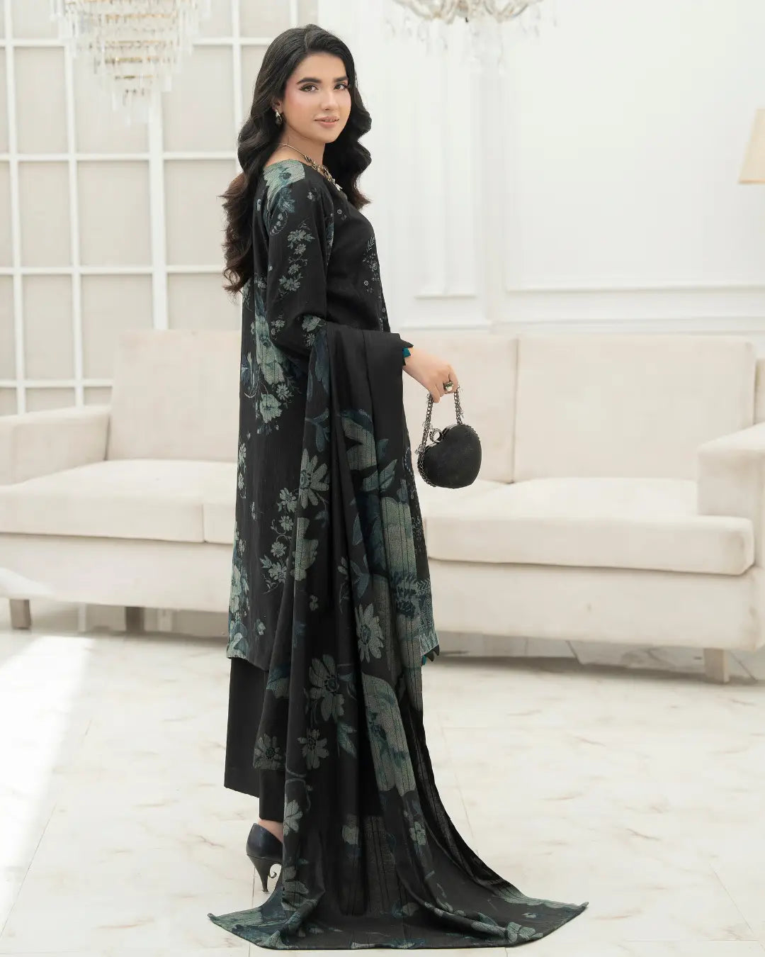 VELVET CHAMKI DHANAK EMBROIDED 3-PIECE