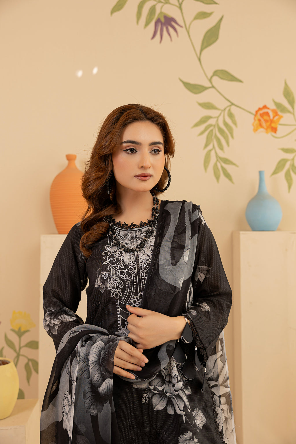 3 PIECE - UNSTITCHED EMBROIDERED LAWN SUIT