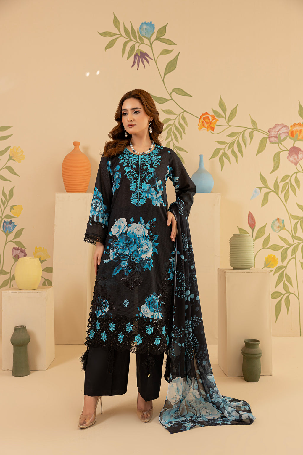 3 PIECE - UNSTITCHED EMBROIDERED LAWN SUIT