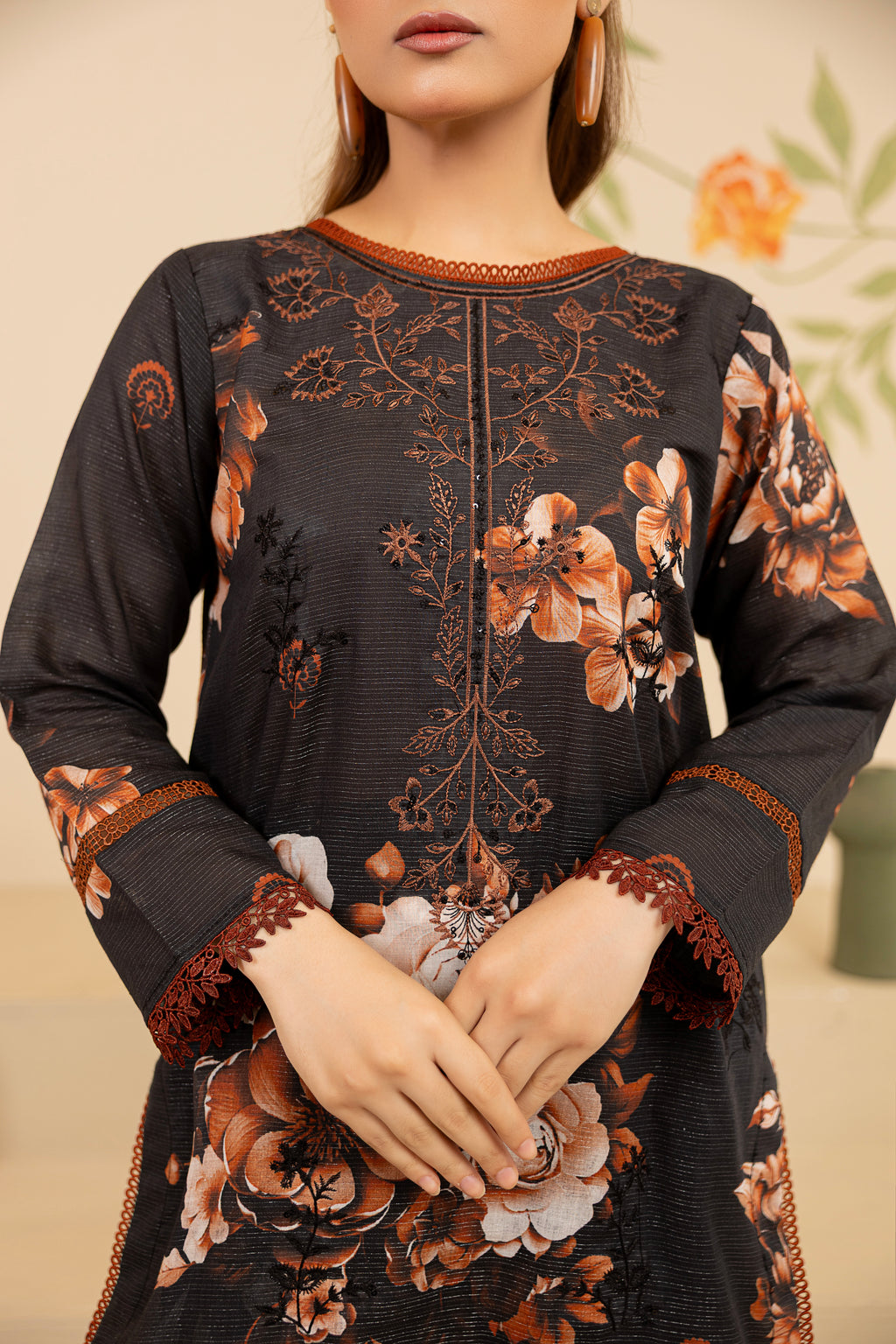 3 PIECE - UNSTITCHED EMBROIDERED LAWN SUIT