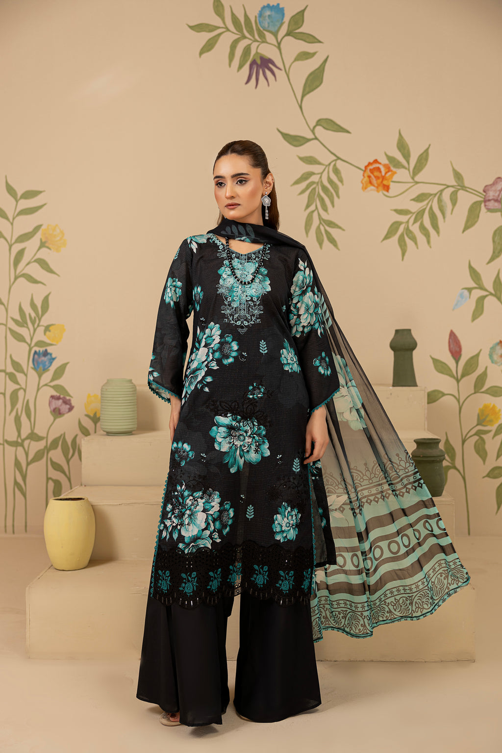 3 PIECE - UNSTITCHED EMBROIDERED LAWN SUIT