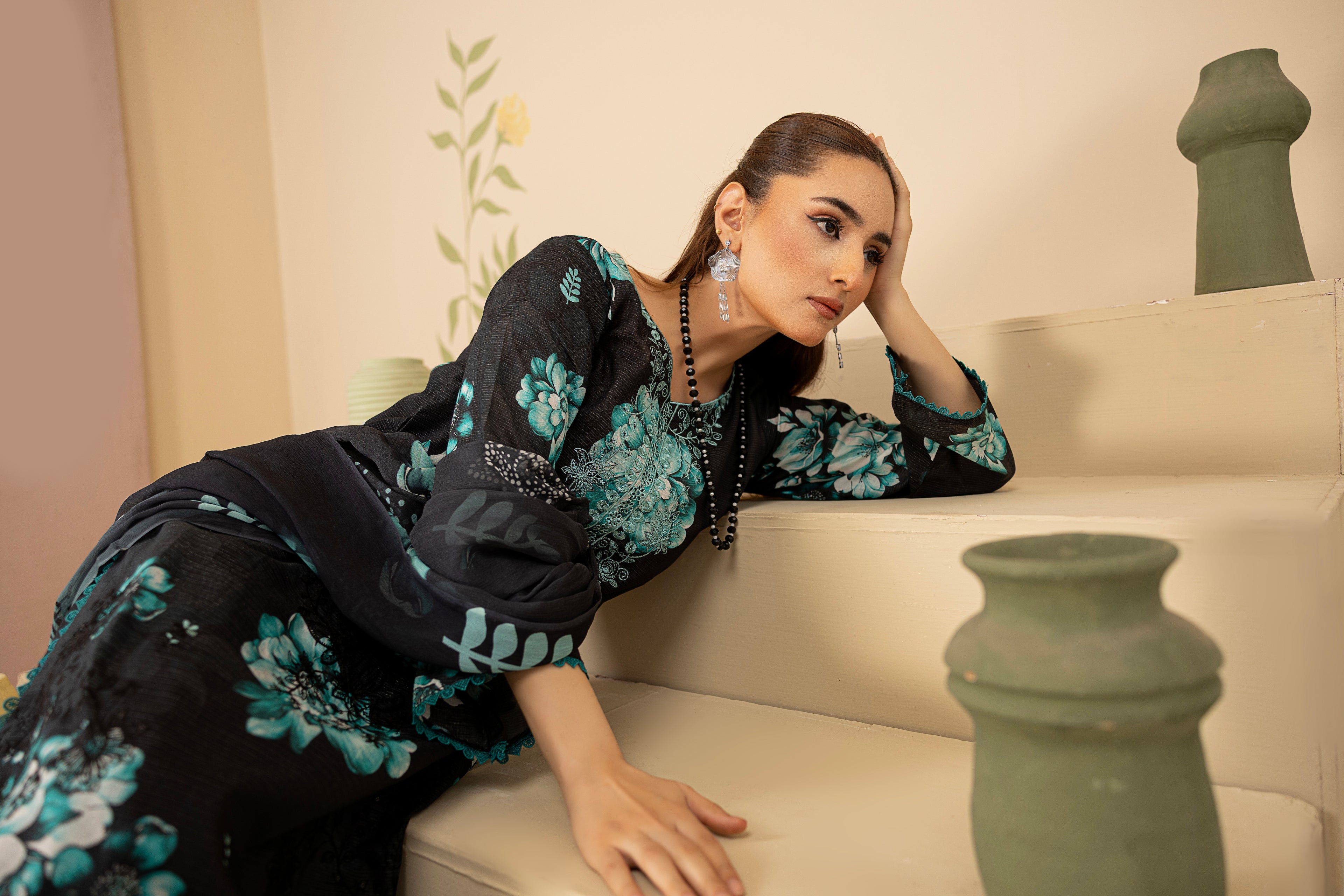 3 PIECE - UNSTITCHED EMBROIDERED LAWN SUIT