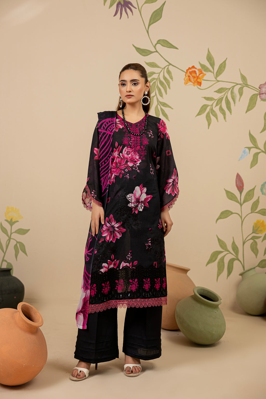 3 PIECE - UNSTITCHED EMBROIDERED LAWN SUIT